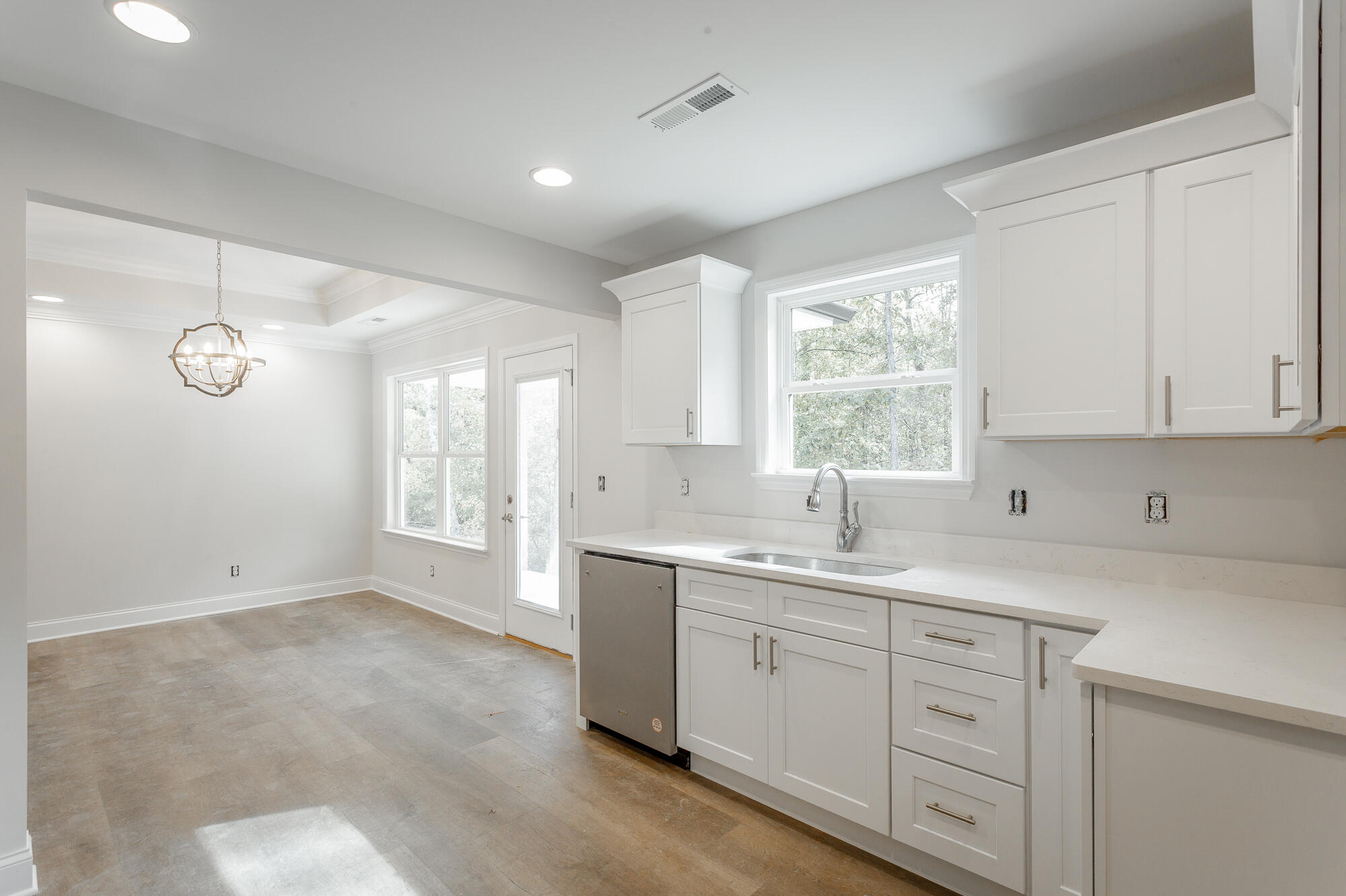 207 Darvin Lane, LaFayette