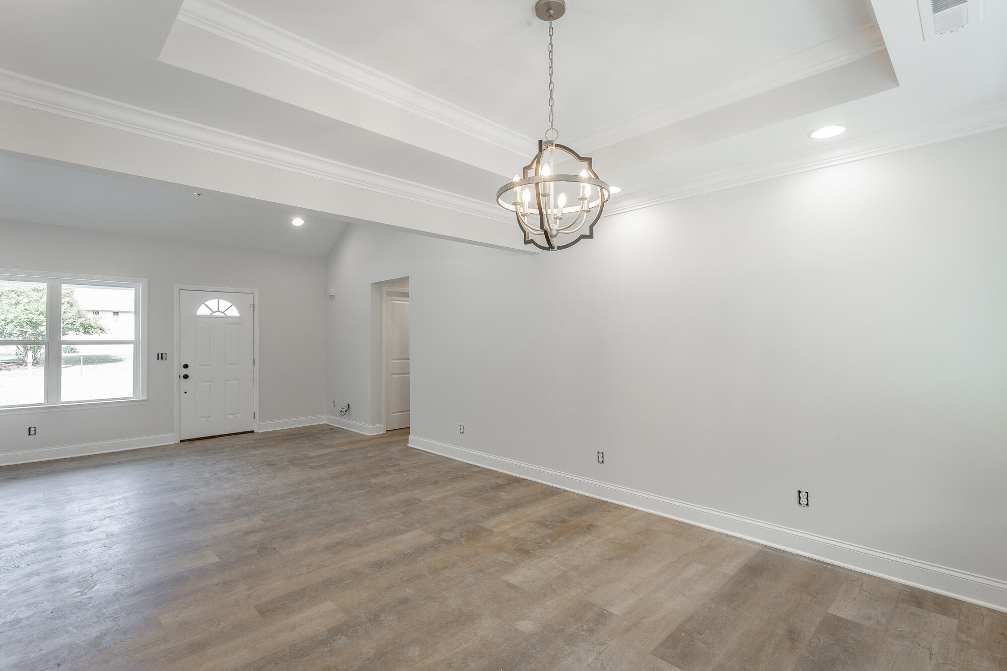207 Darvin Lane, LaFayette