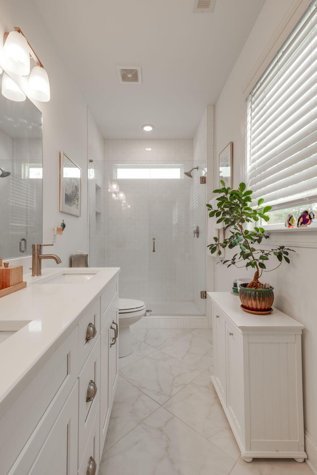 5481 Abby Grace Loop