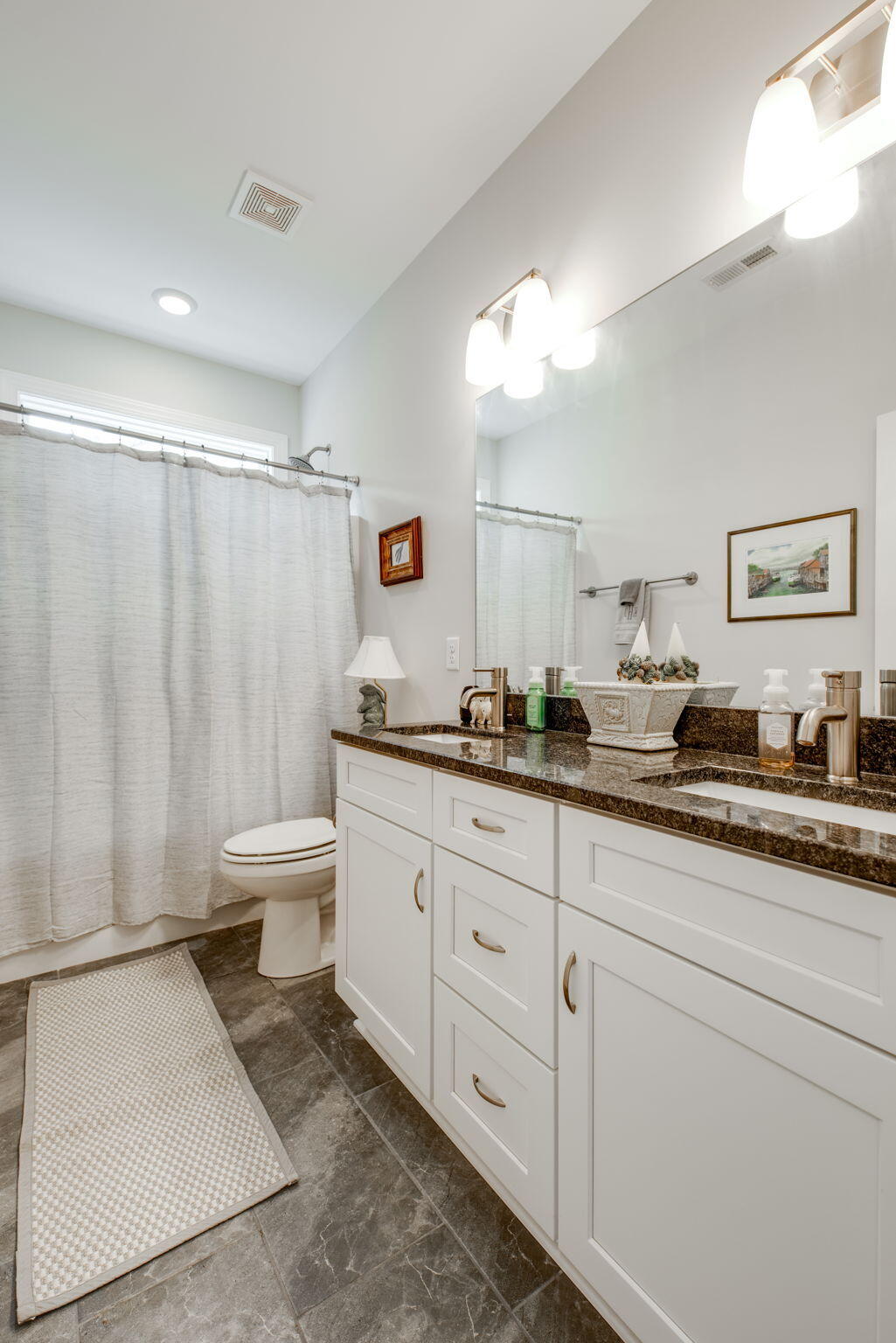 5481 Abby Grace Loop