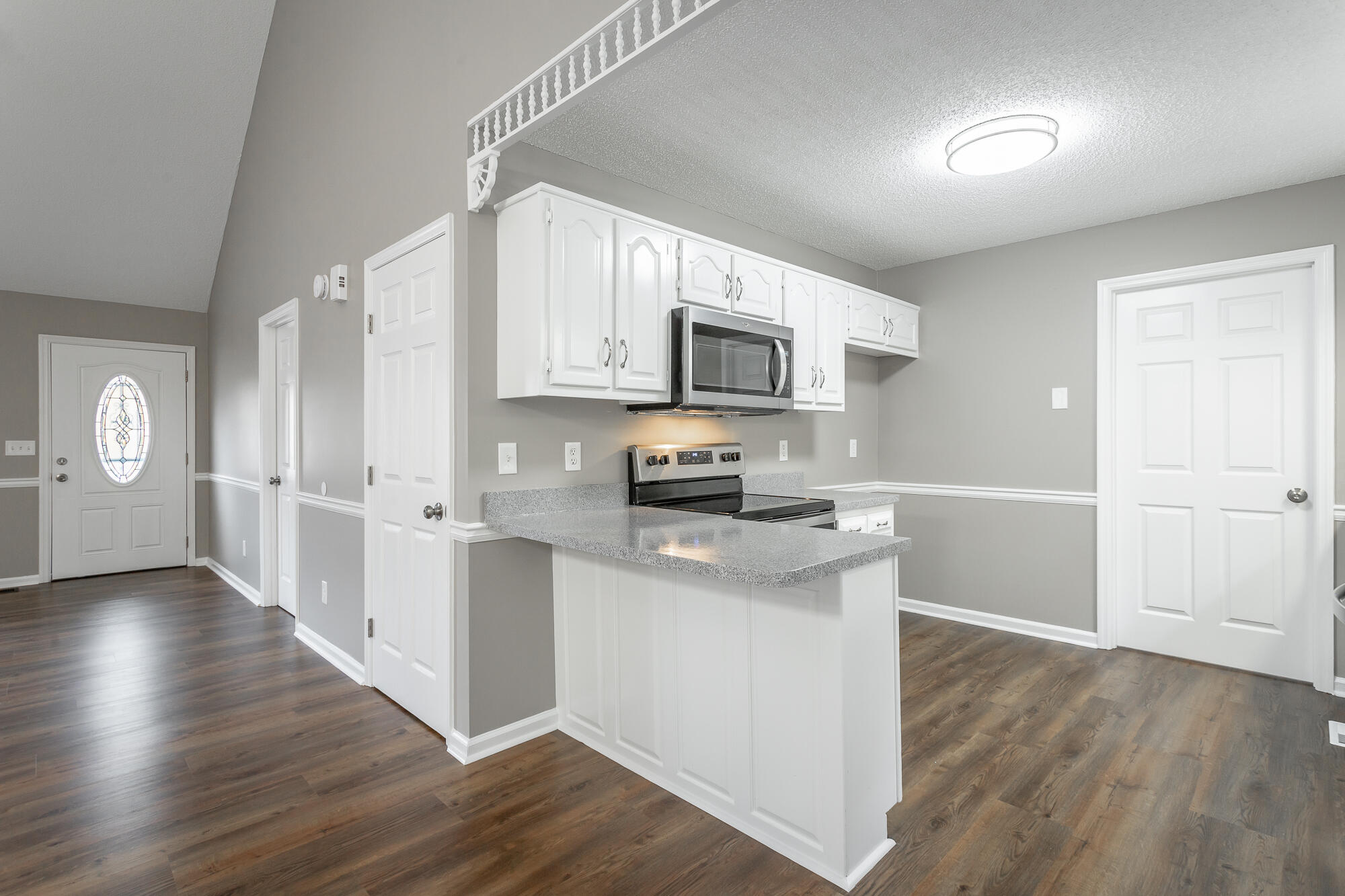 802 Ashbrook Drive
