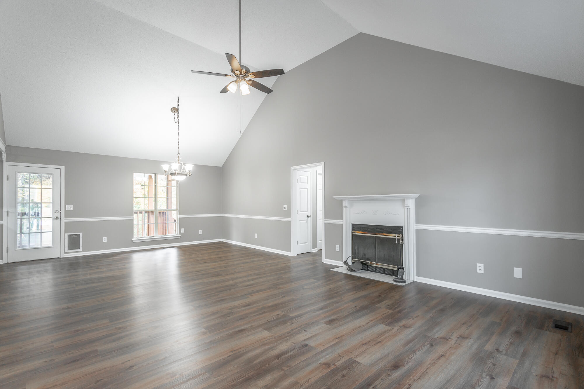 802 Ashbrook Drive