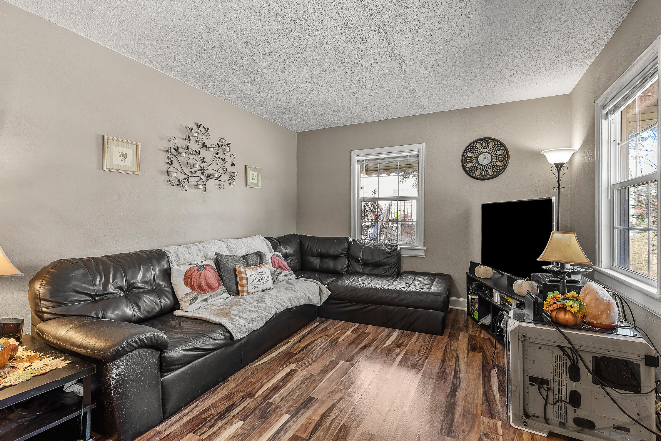 3822 Kingwood Circle