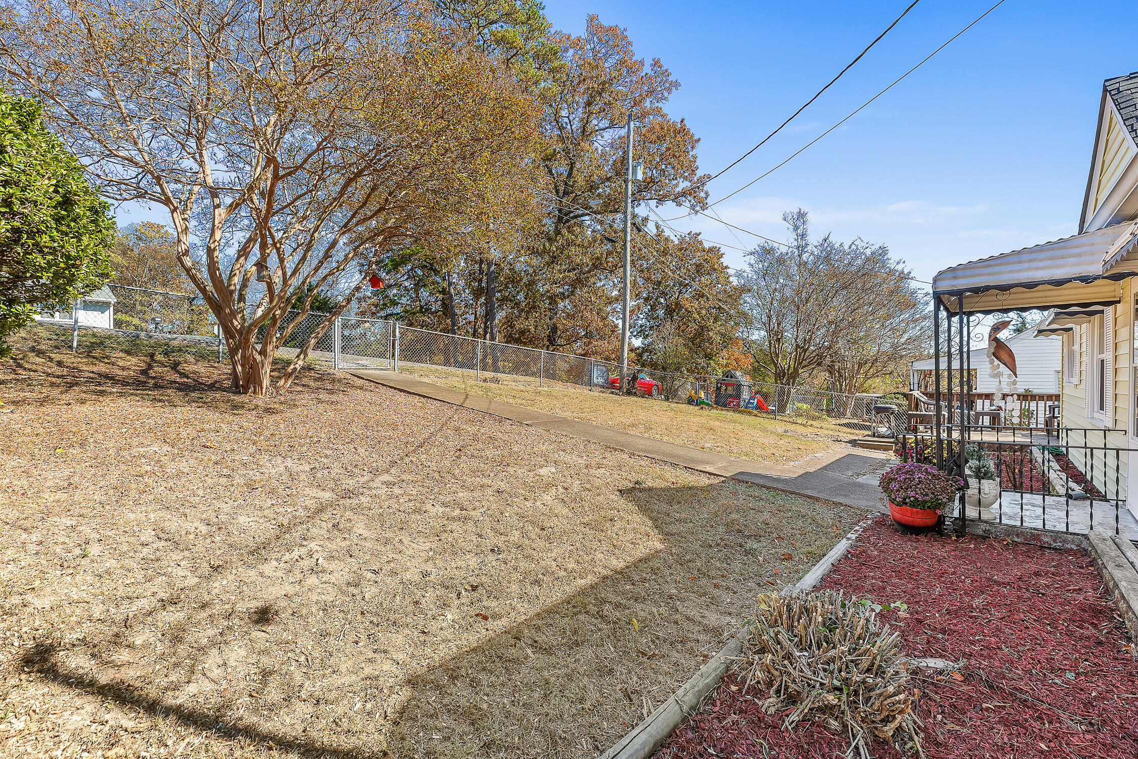 3822 Kingwood Circle