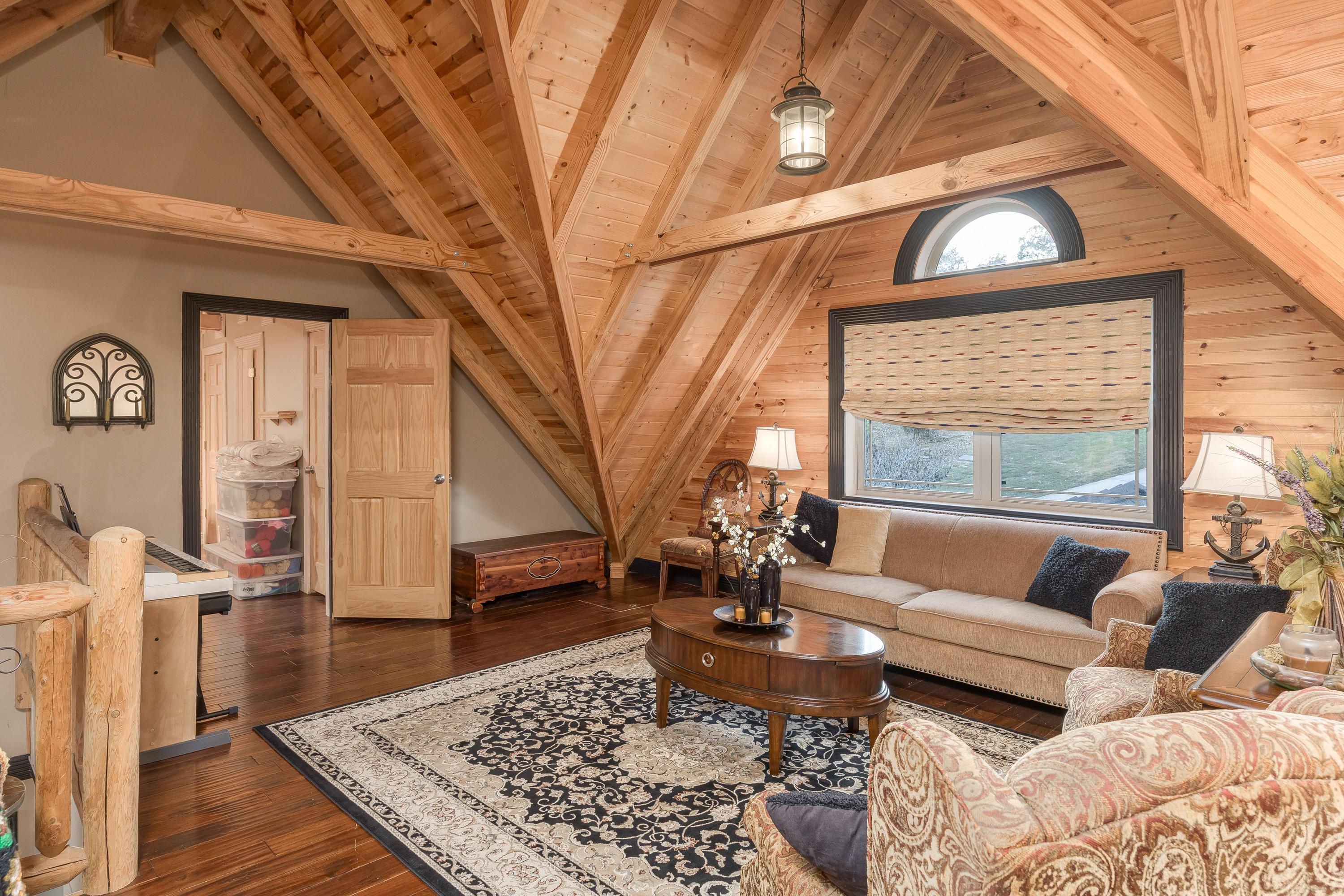 105 Driftwood Lane