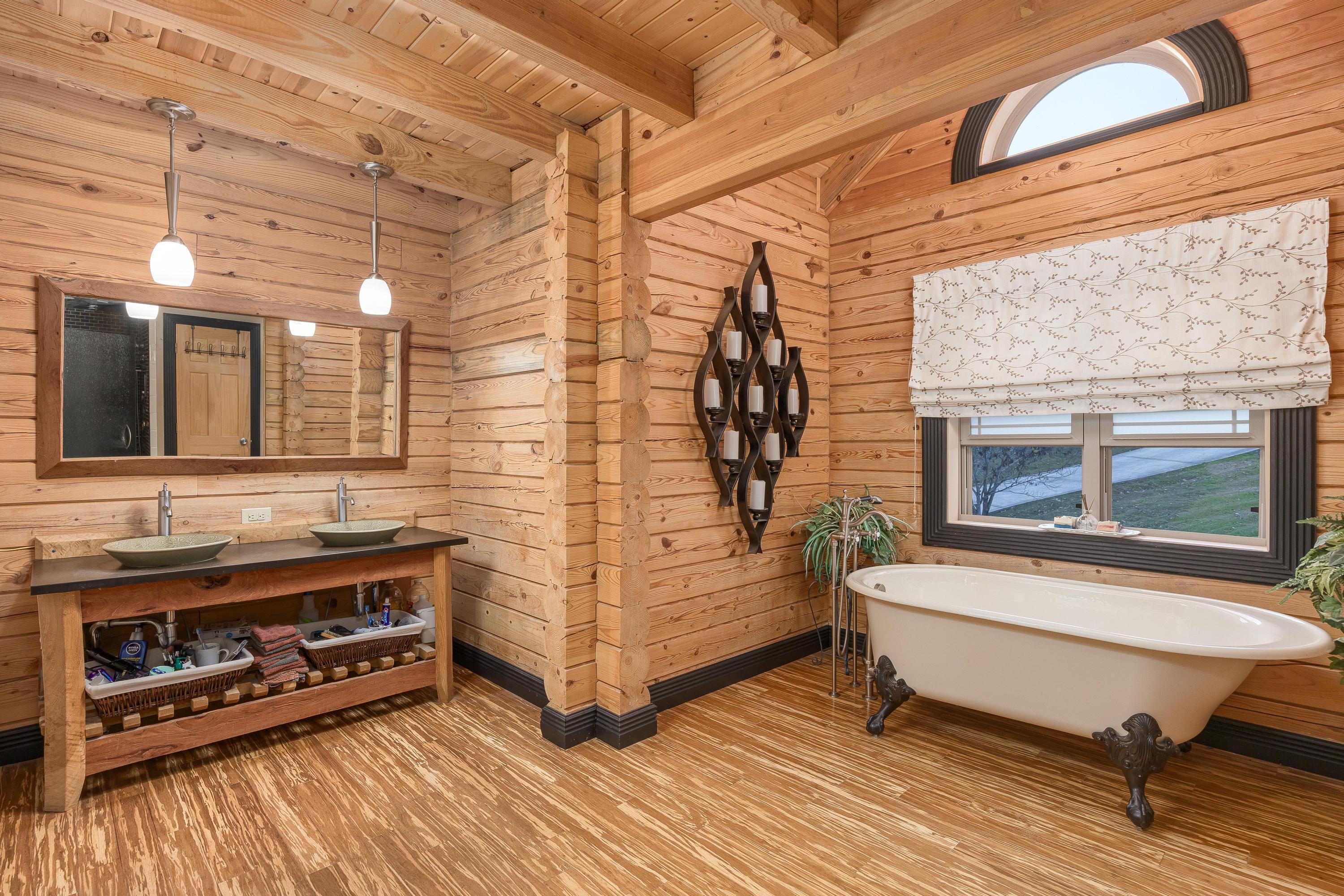 105 Driftwood Lane