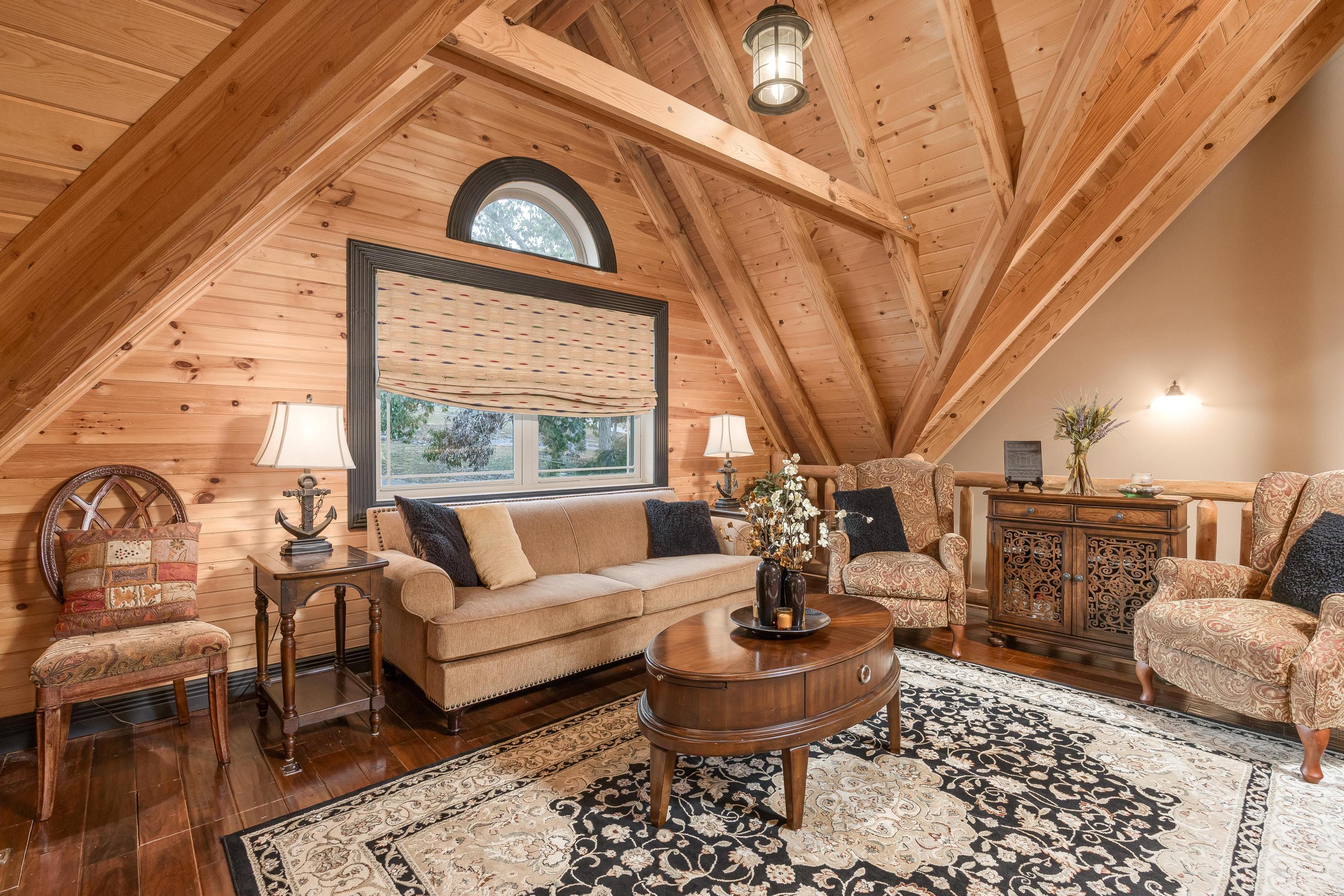 105 Driftwood Lane