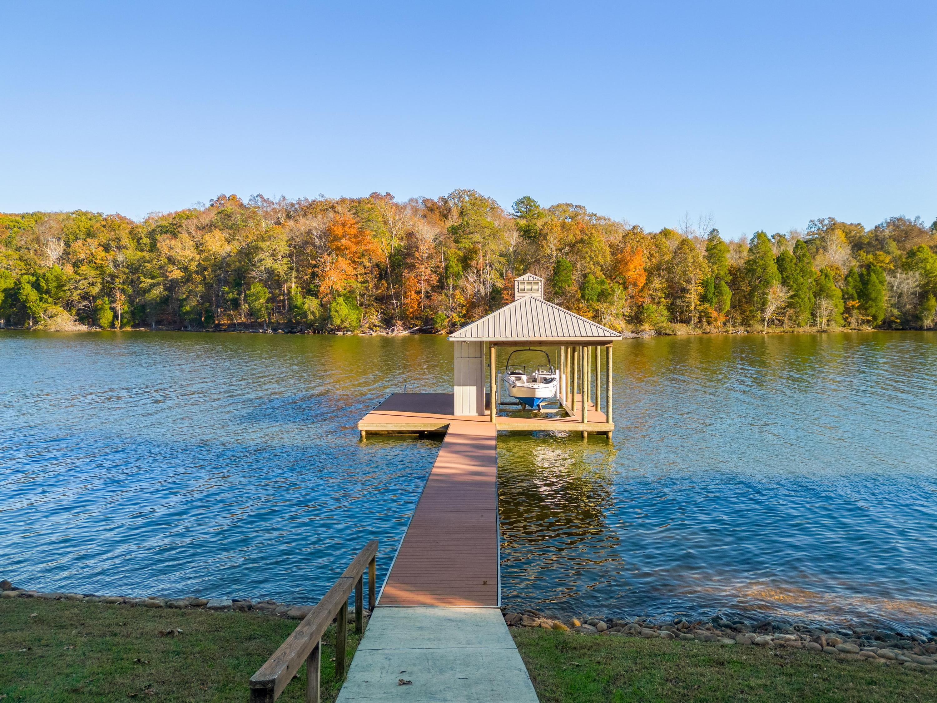 105 Driftwood Lane