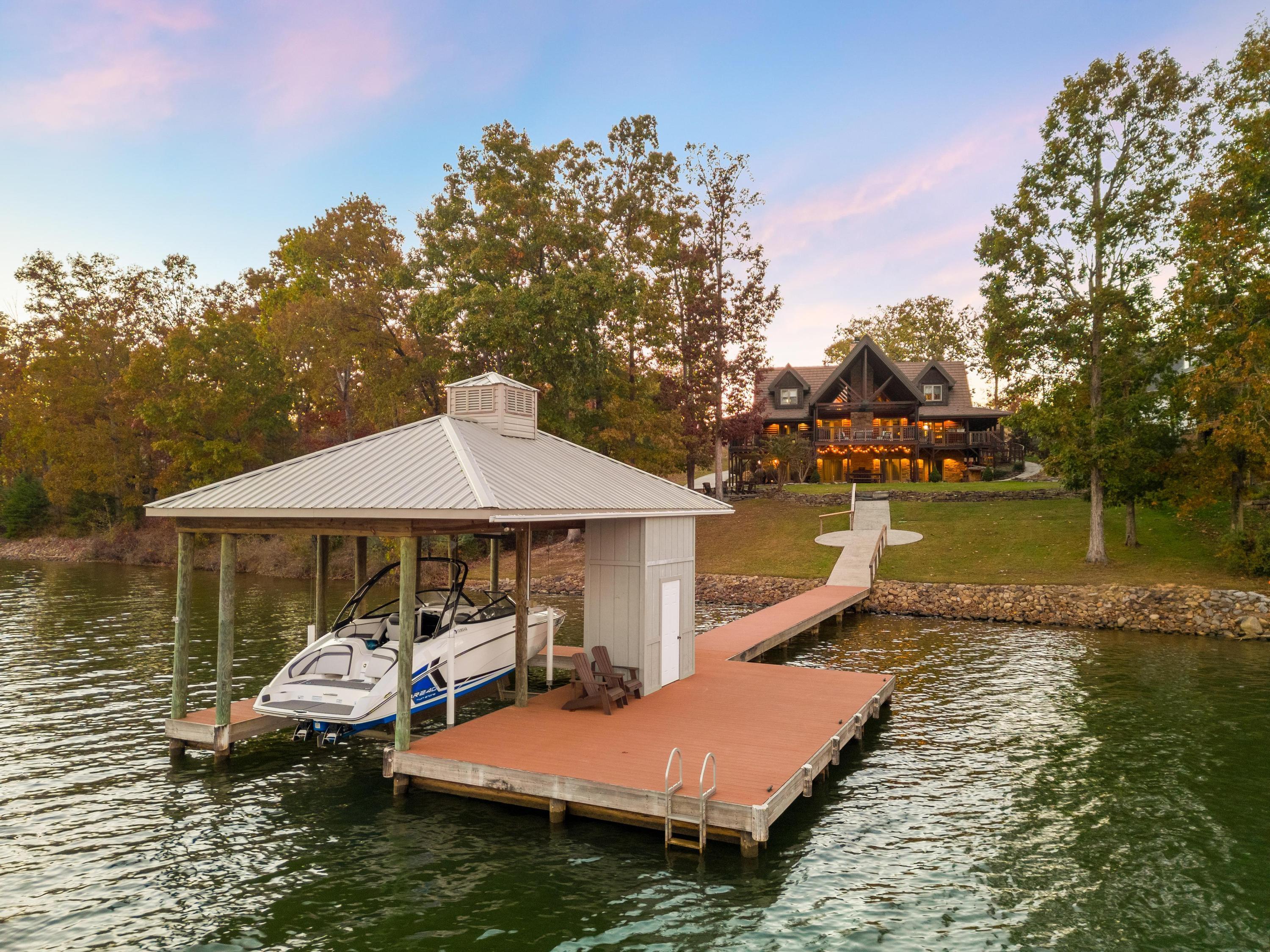 105 Driftwood Lane