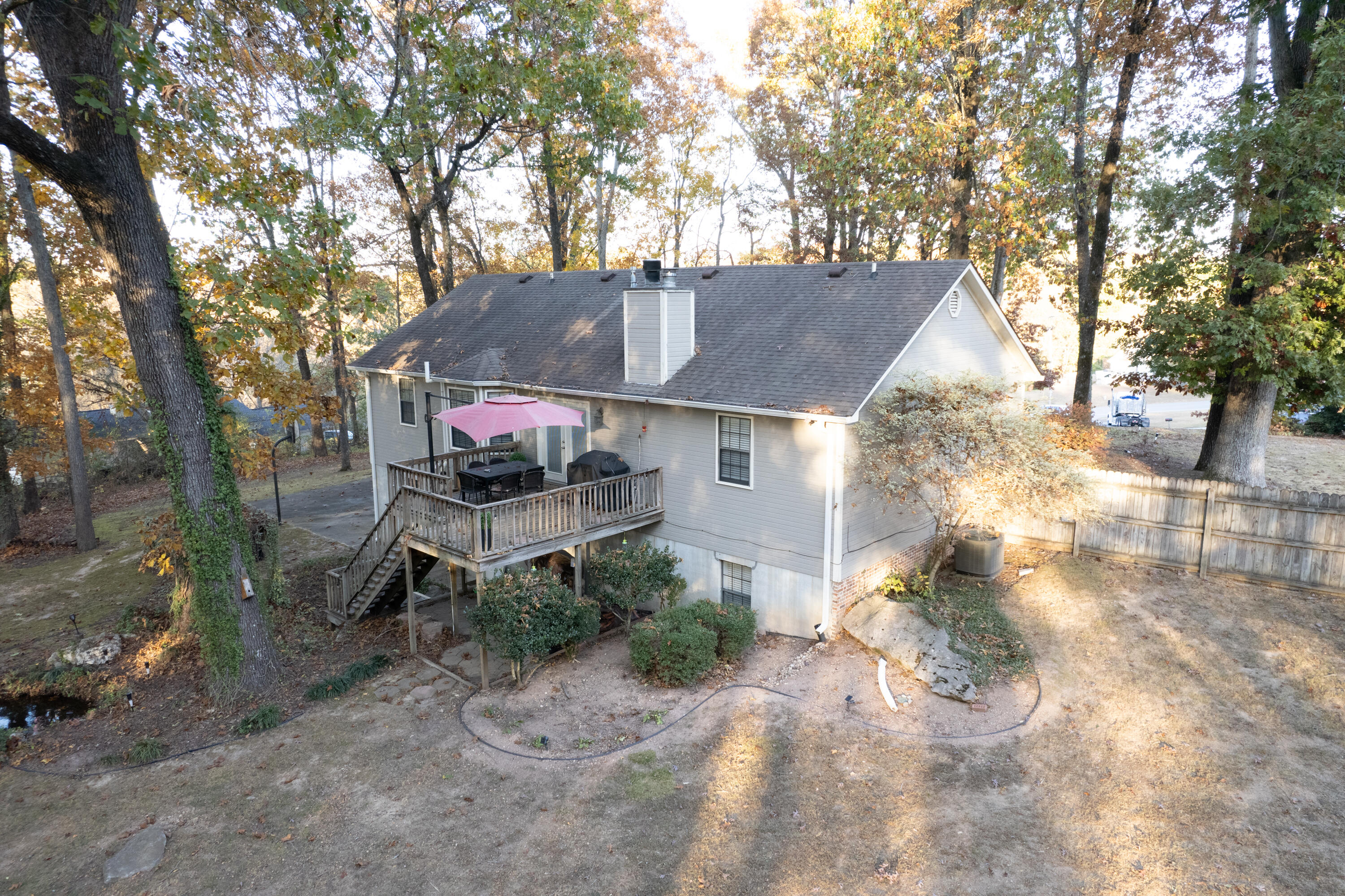 40 E Carolyn Circle