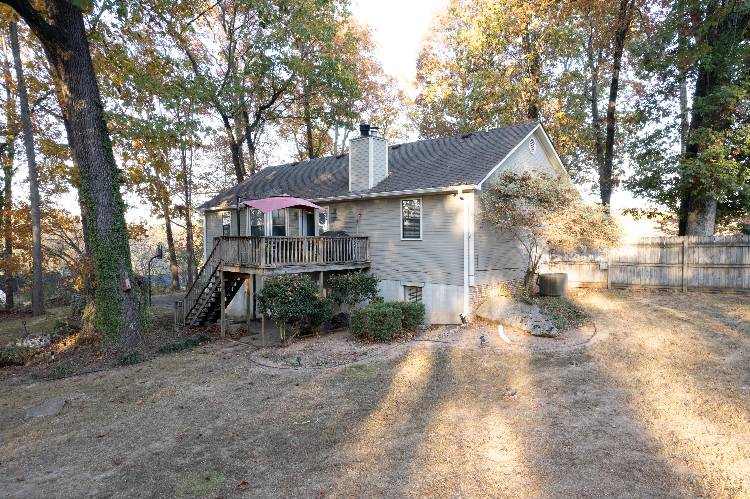 40 E Carolyn Circle