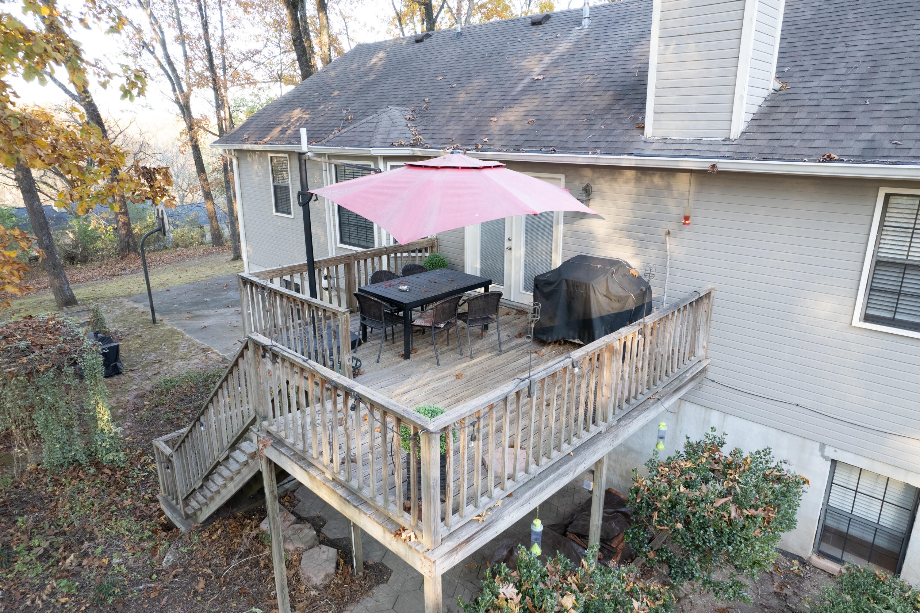40 E Carolyn Circle