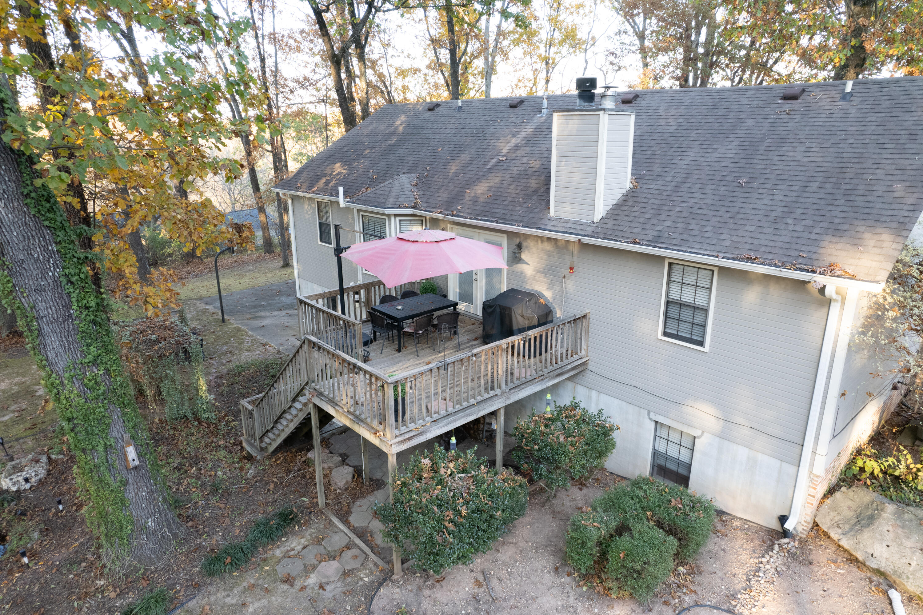 40 E Carolyn Circle