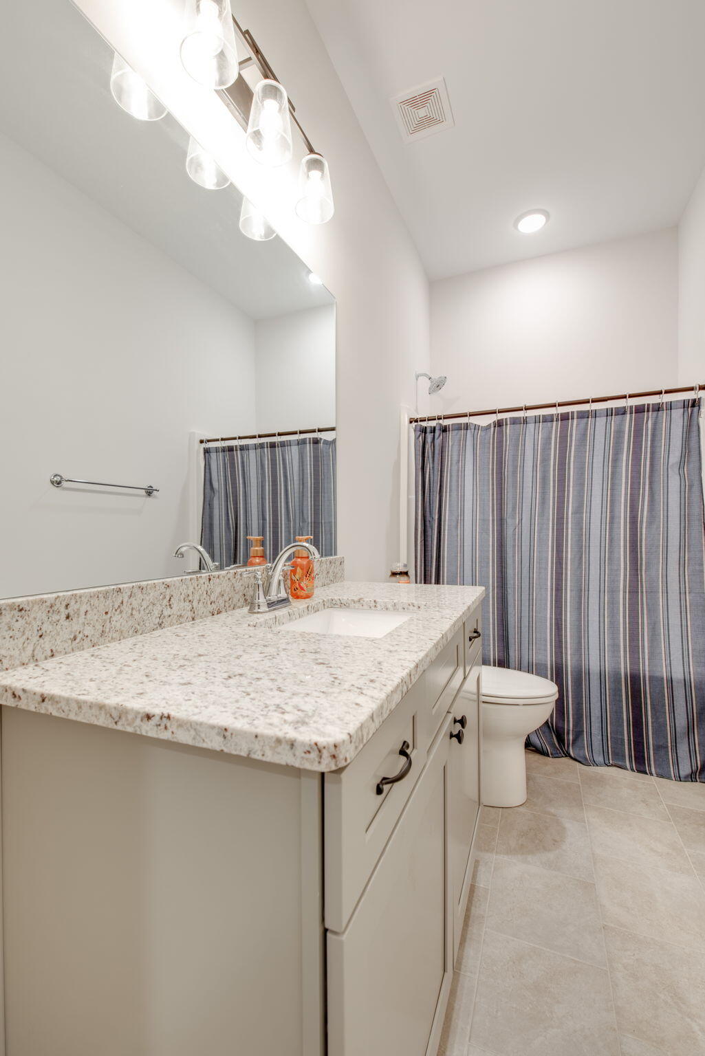4088 Inlet Lp, 79