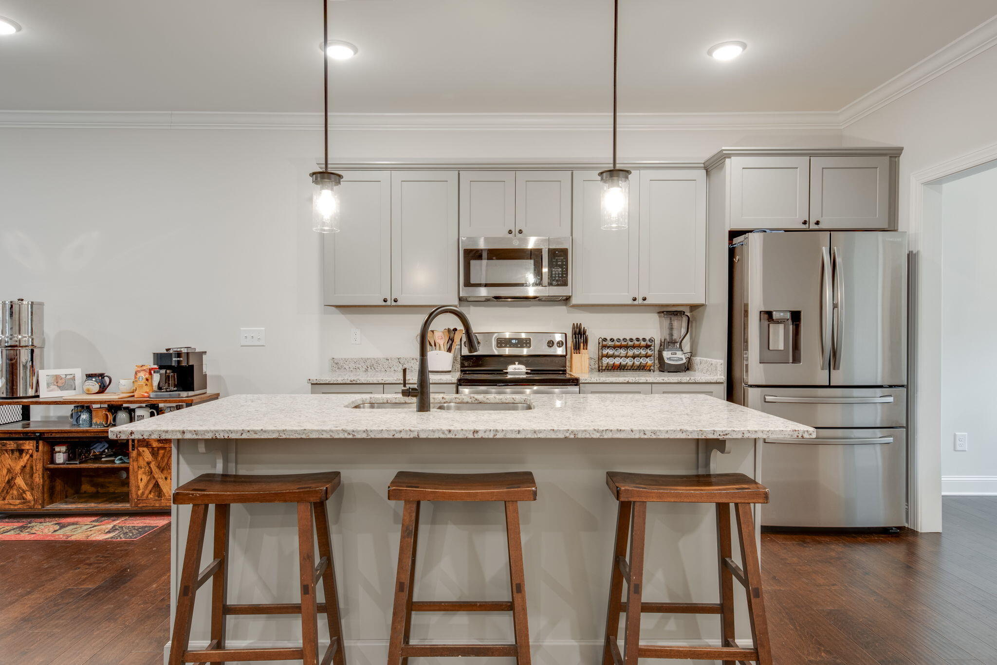 4088 Inlet Lp, 79