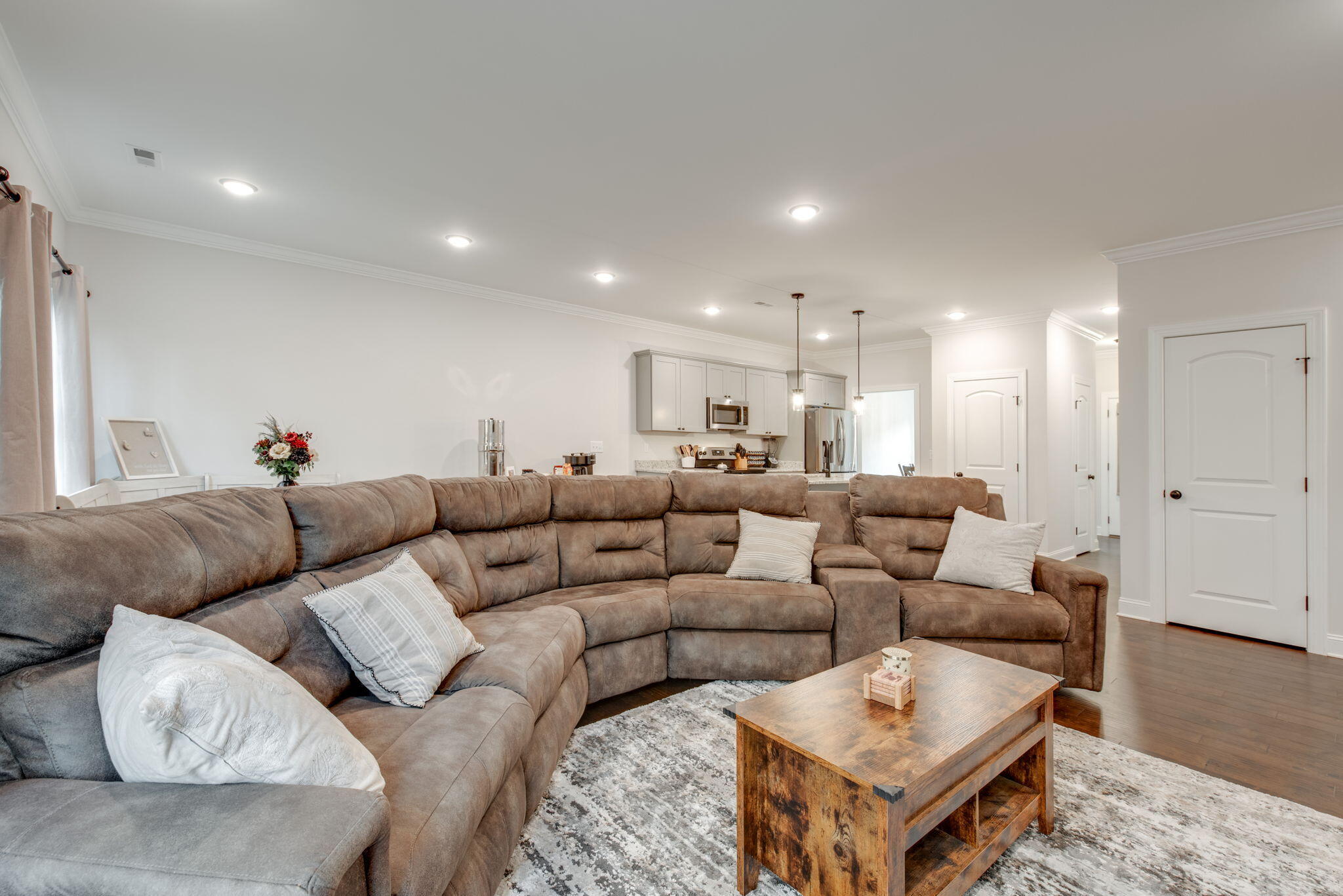 4088 Inlet Lp, 79