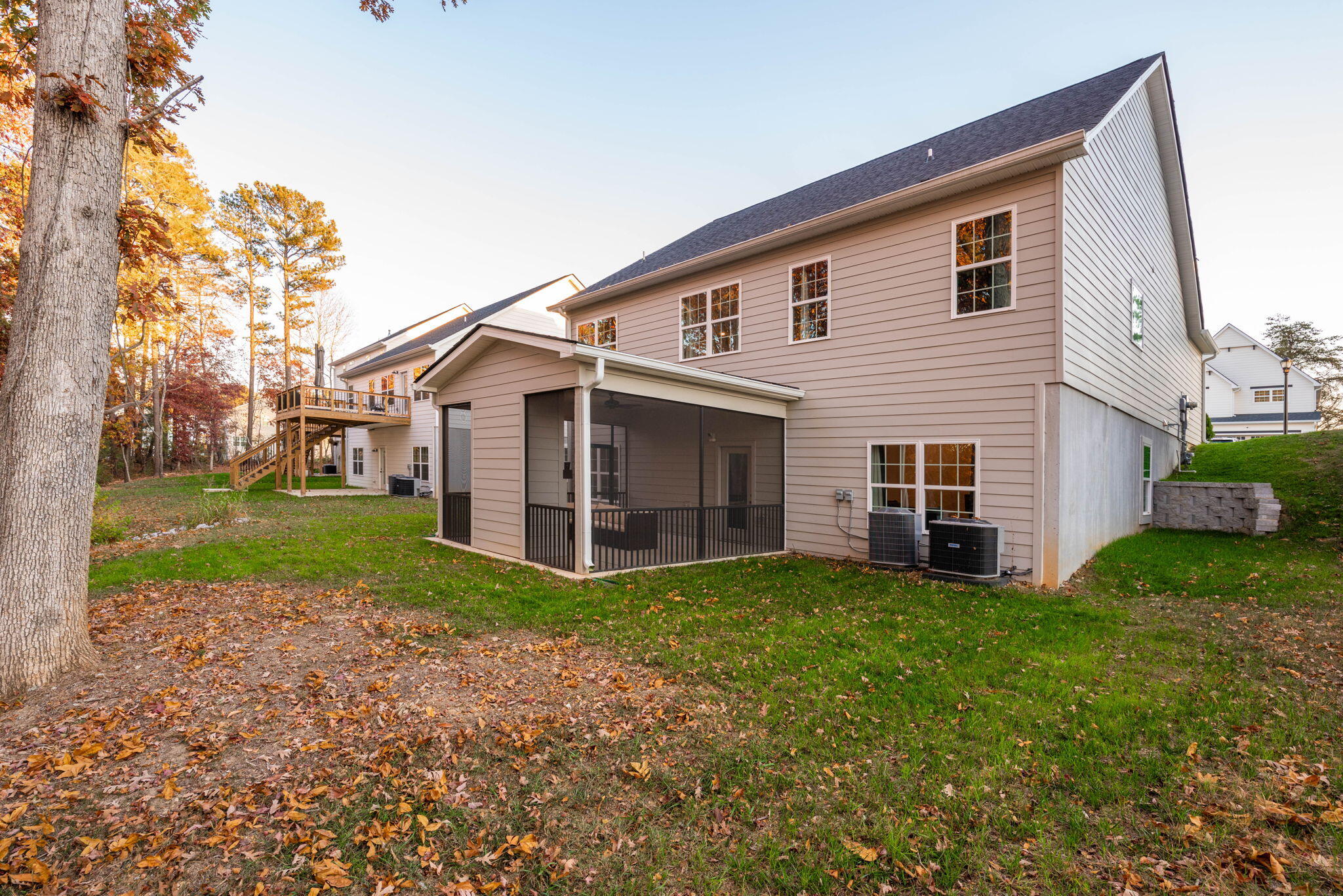 4088 Inlet Lp, 79