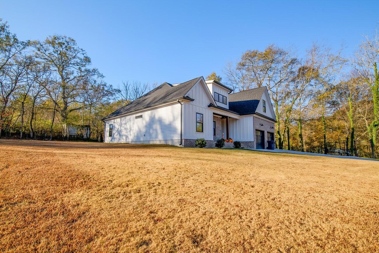 27 Durgin Hollow Road