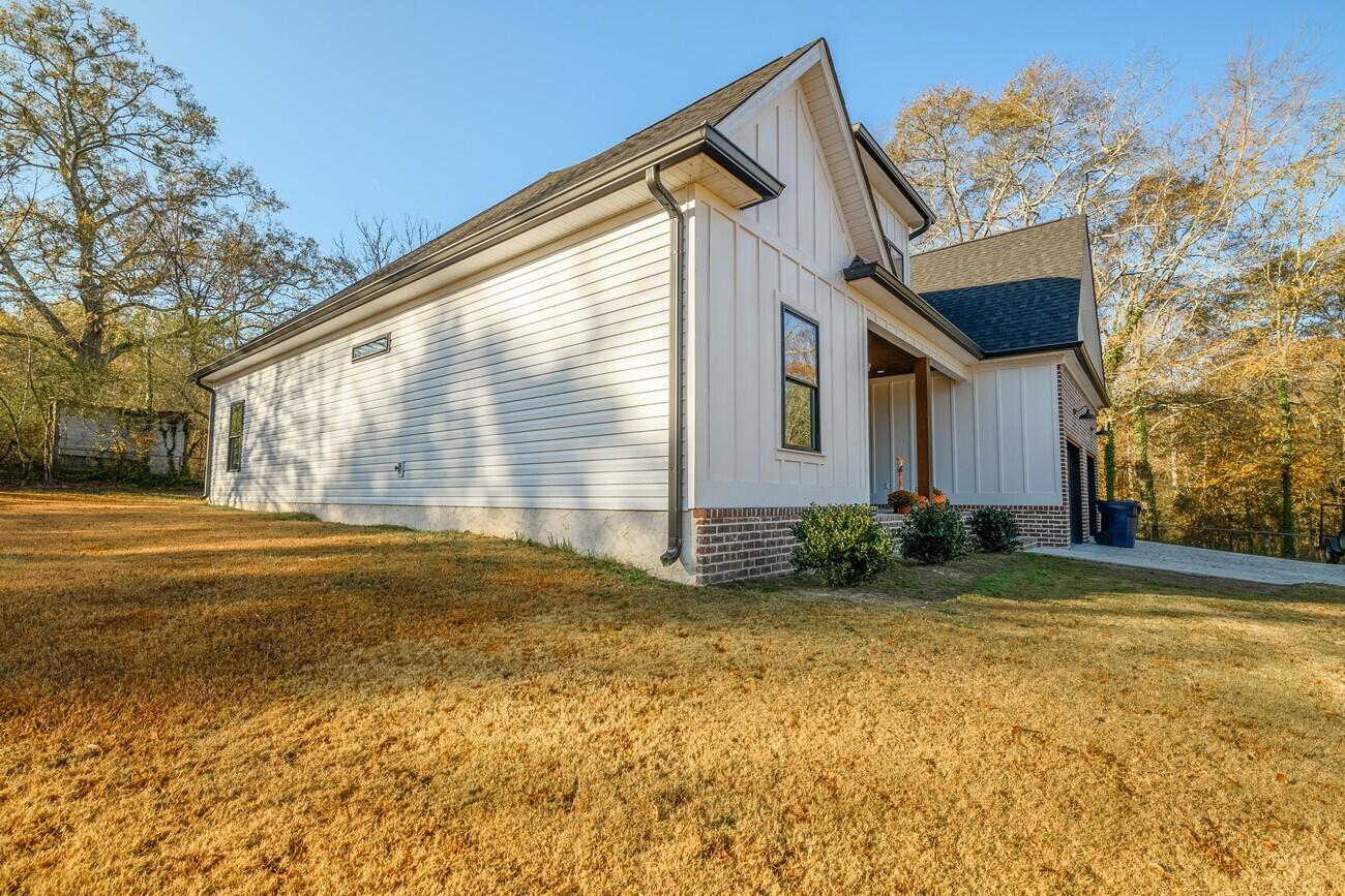 27 Durgin Hollow Road