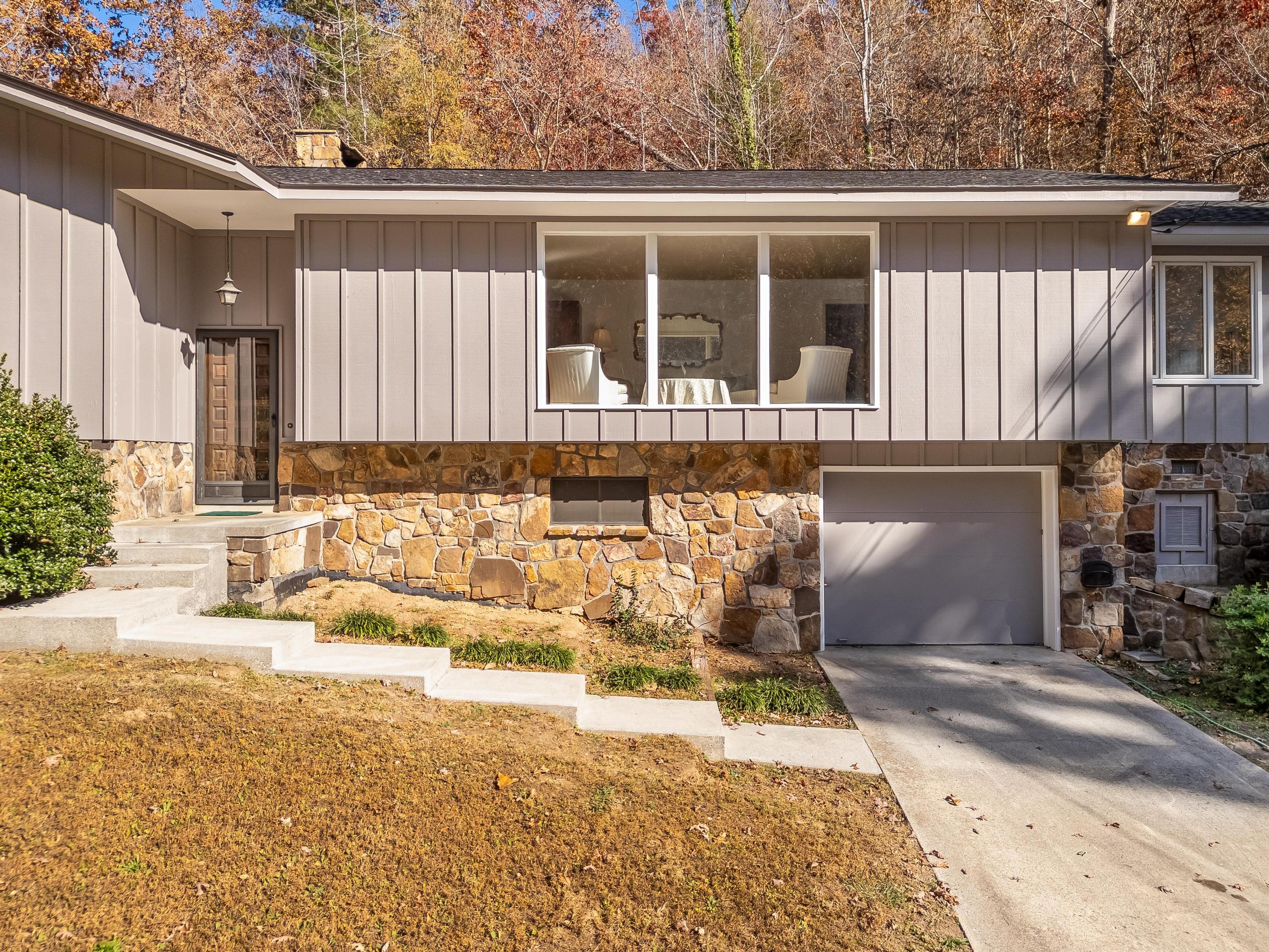 5308 Spalding Dr