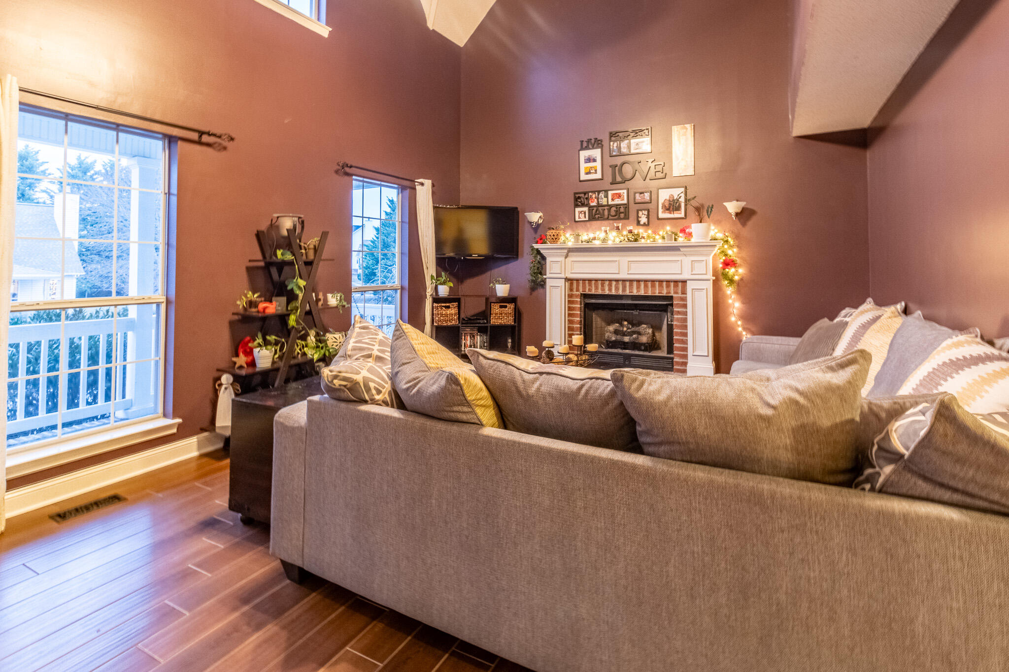 7088 Buttercup Lane