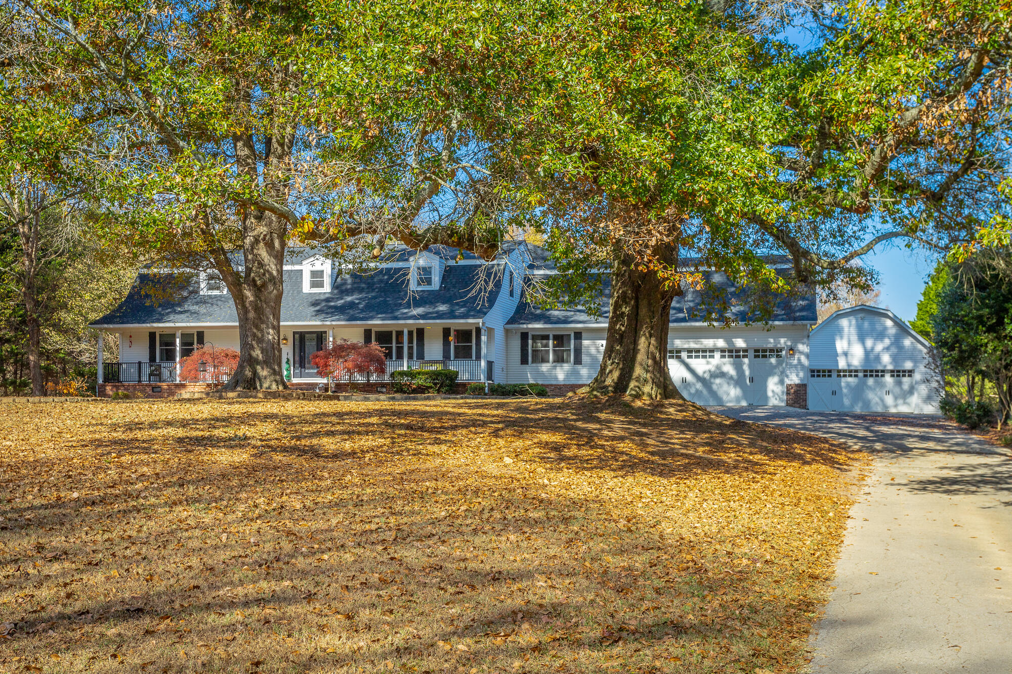 2911 Hamill Road