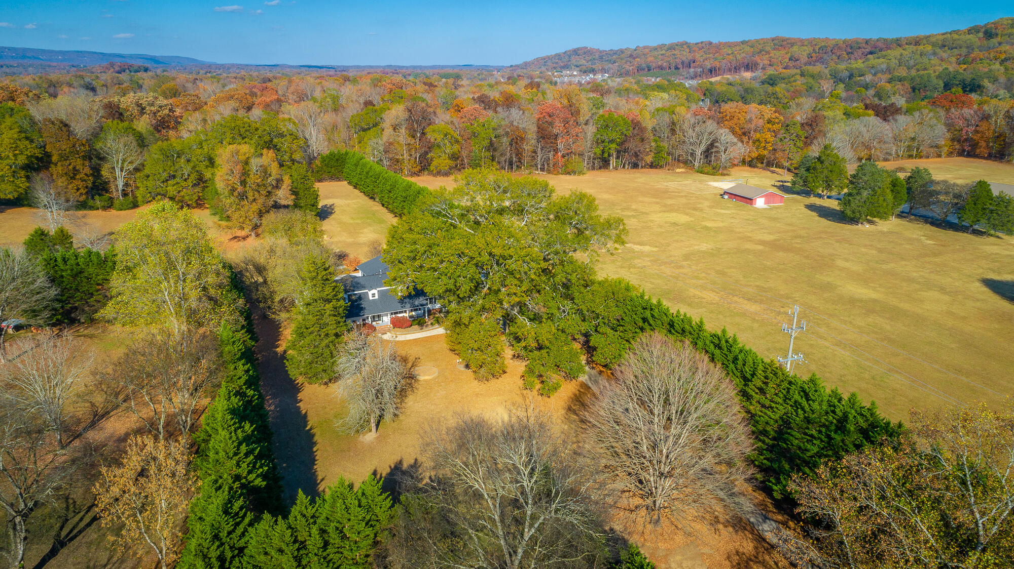 2911 Hamill Road
