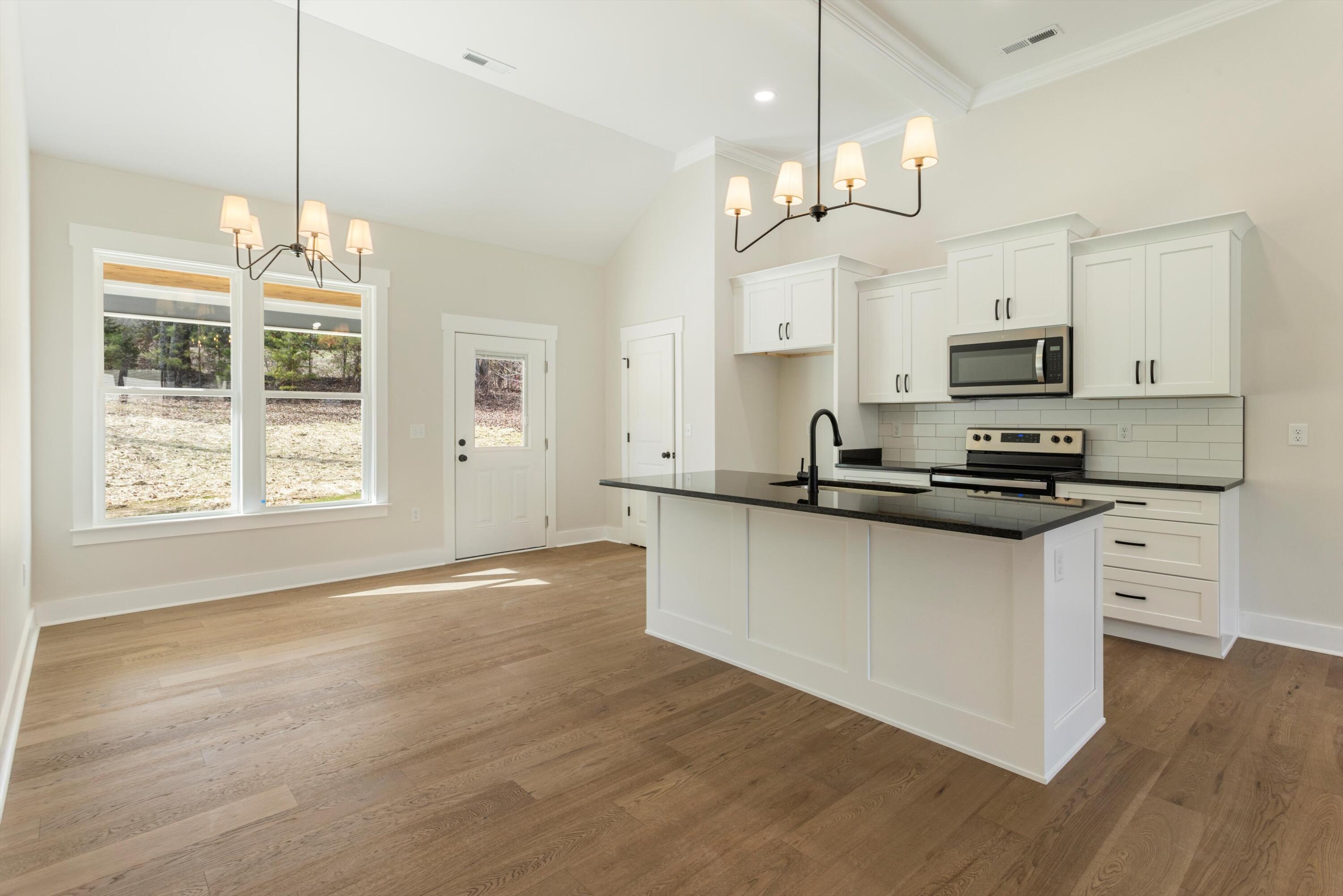 419 Sentry Oaks
