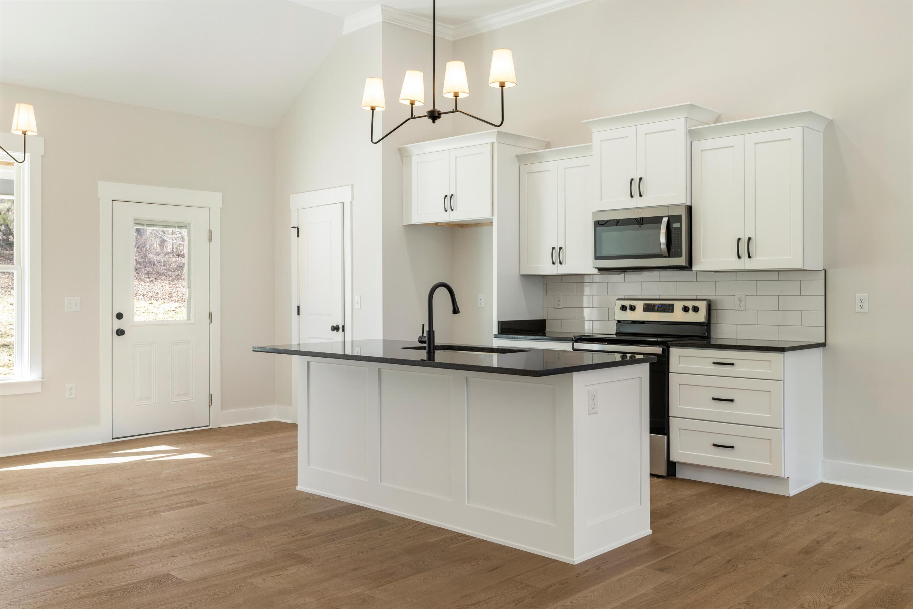 419 Sentry Oaks