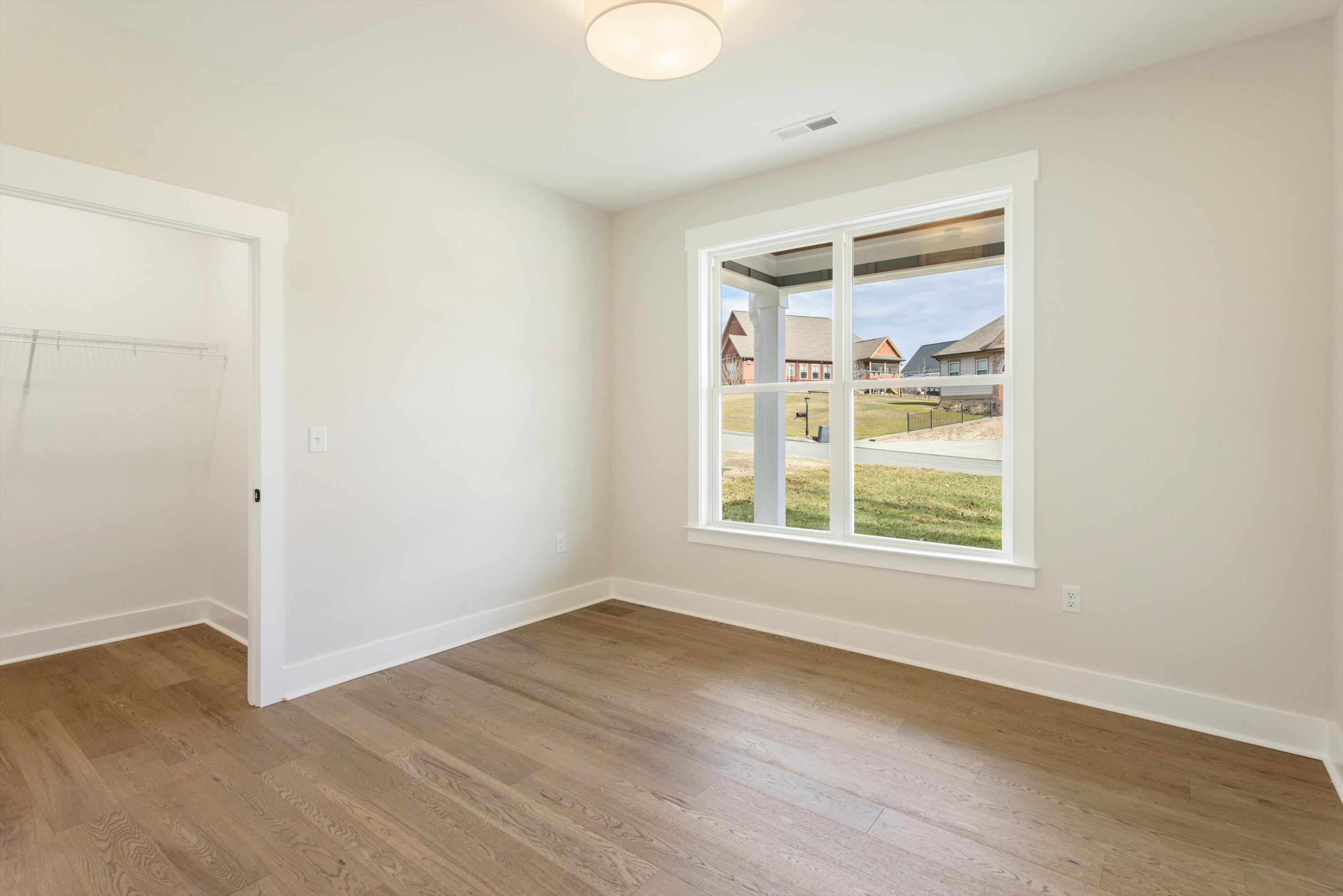 419 Sentry Oaks