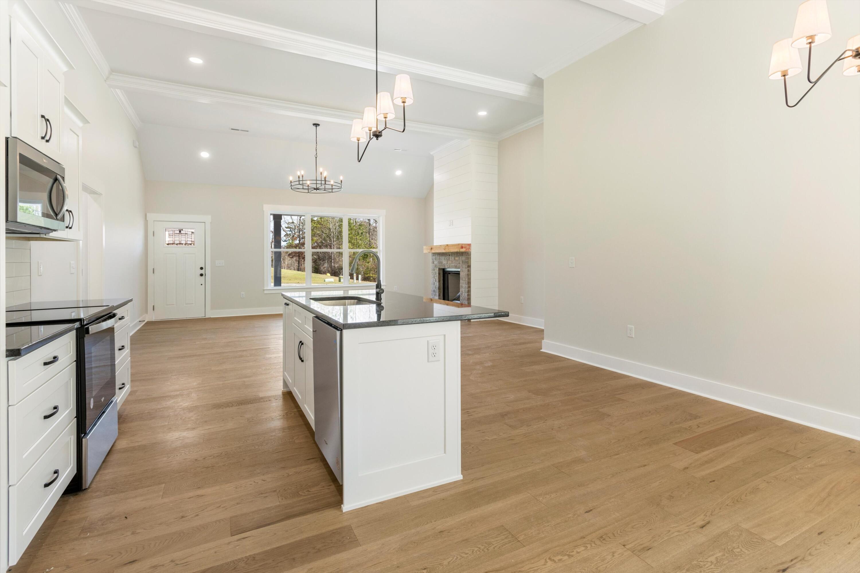419 Sentry Oaks