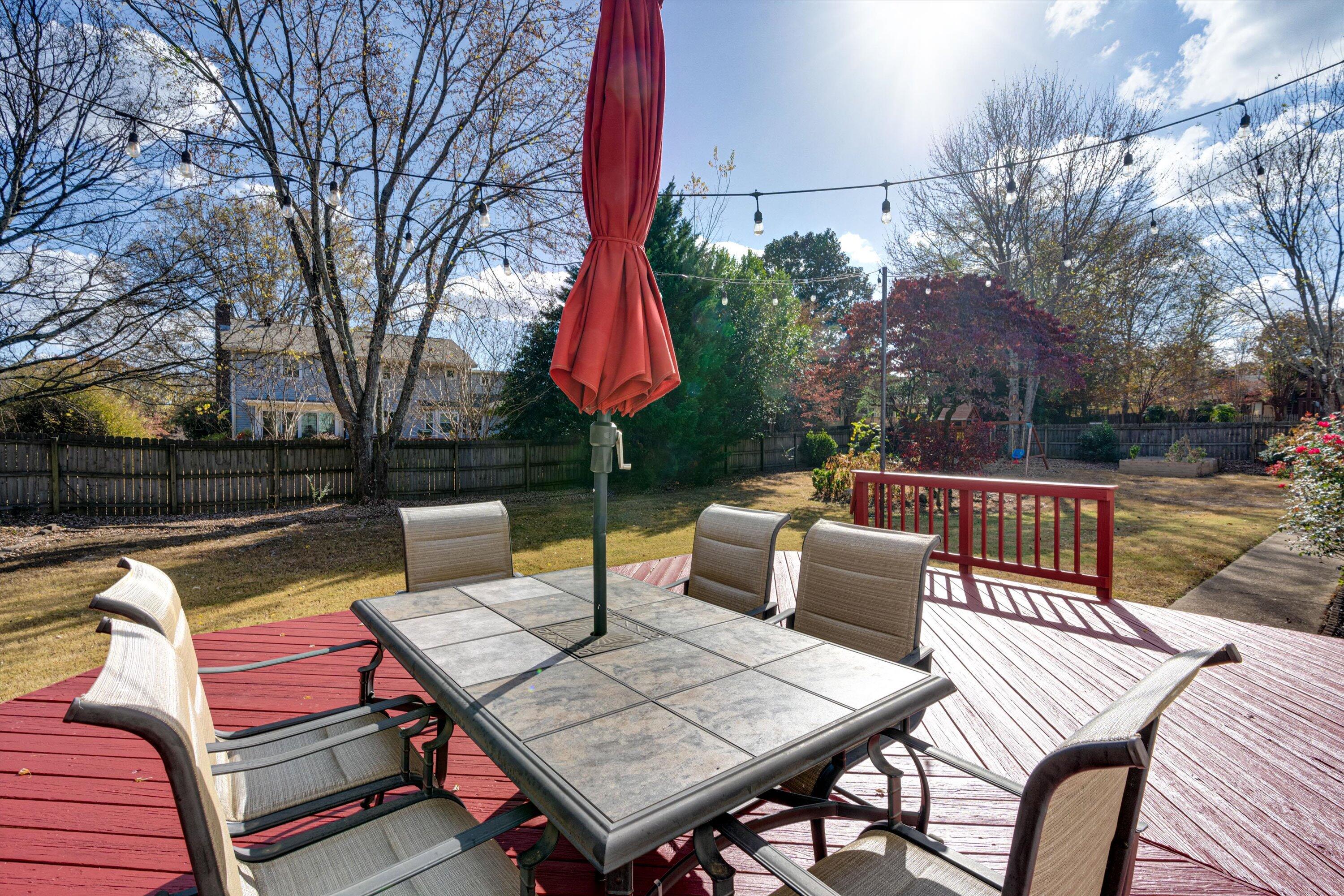 1923 Colonial Way Circle