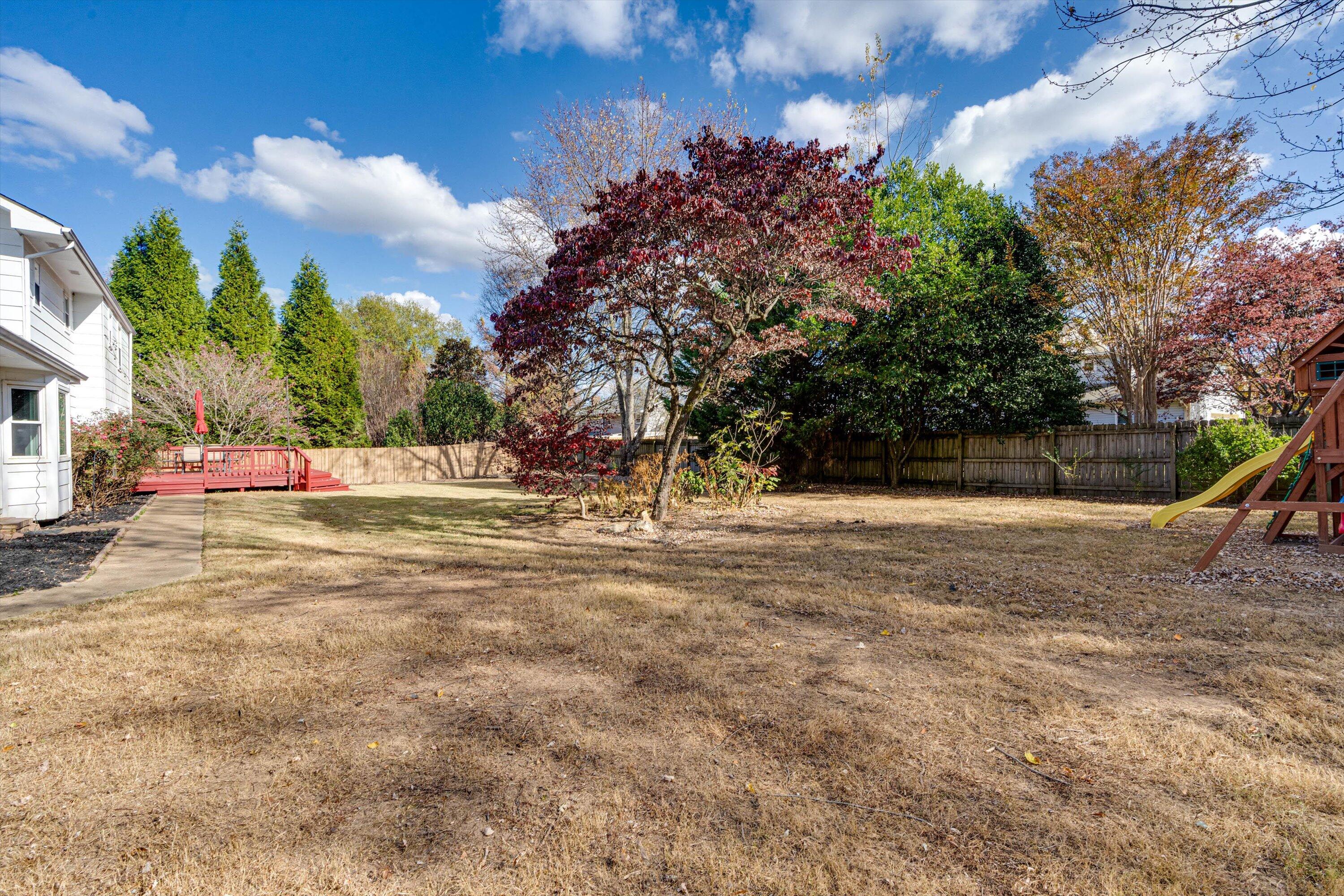 1923 Colonial Way Circle