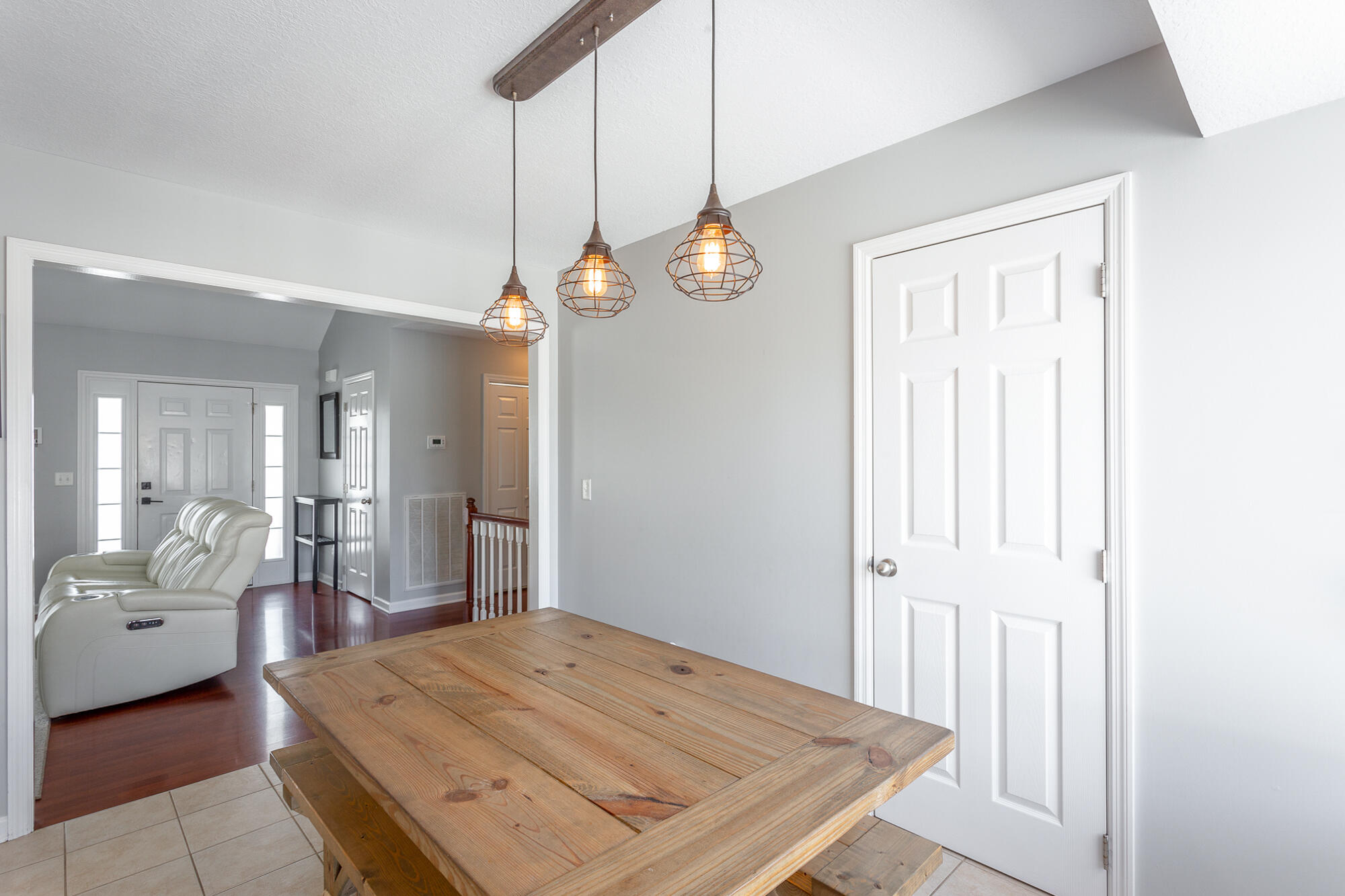 1827 Coffee Tree Lane