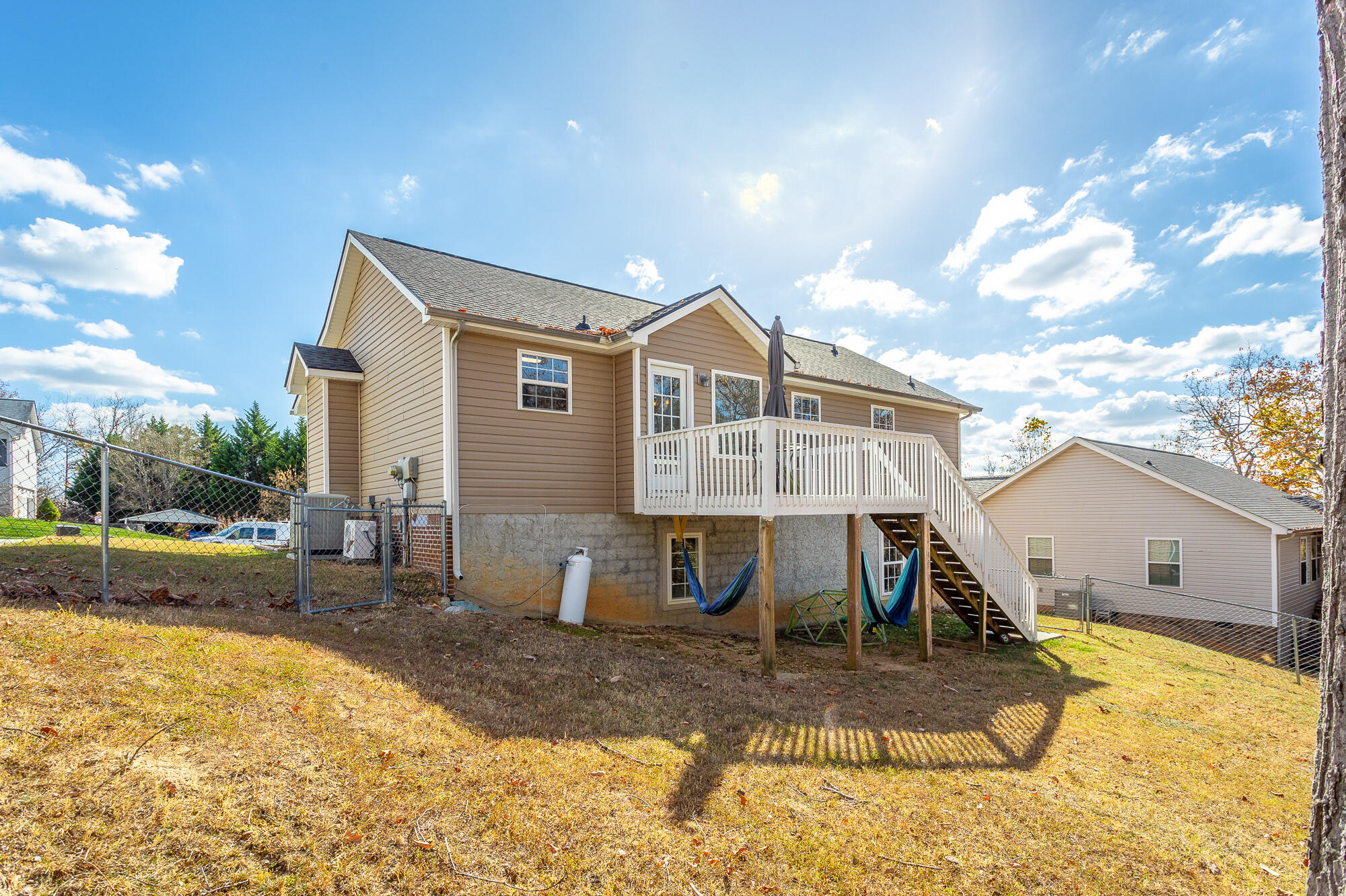 1827 Coffee Tree Lane