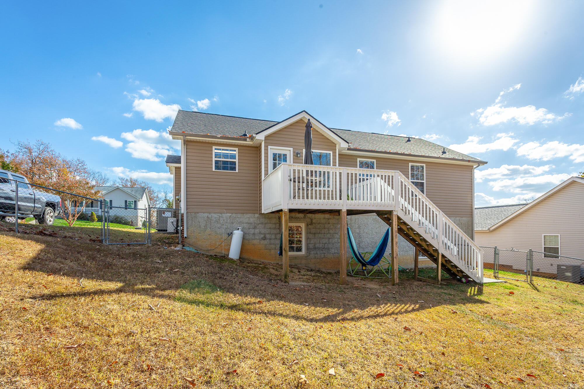 1827 Coffee Tree Lane