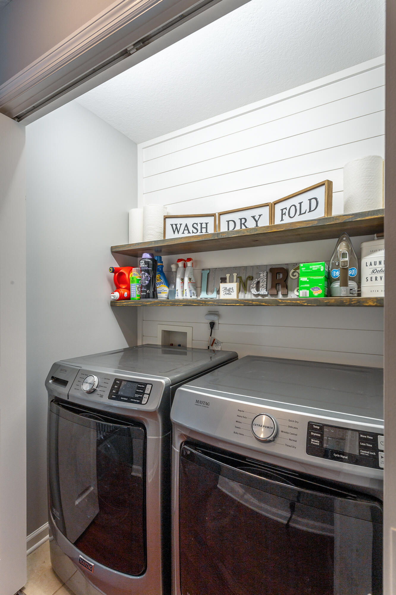 1827 Coffee Tree Lane
