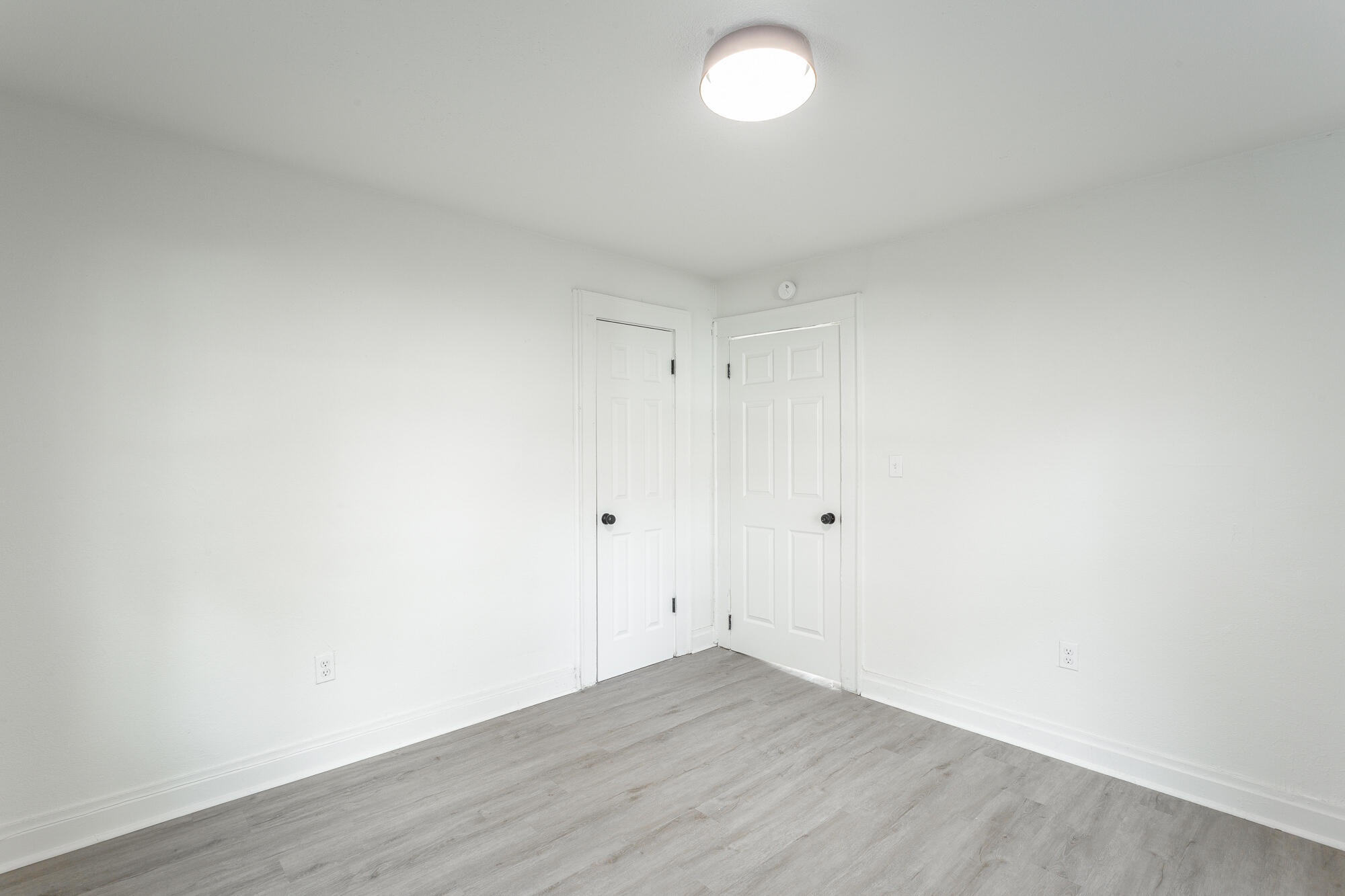 2124 Tunnel Blvd