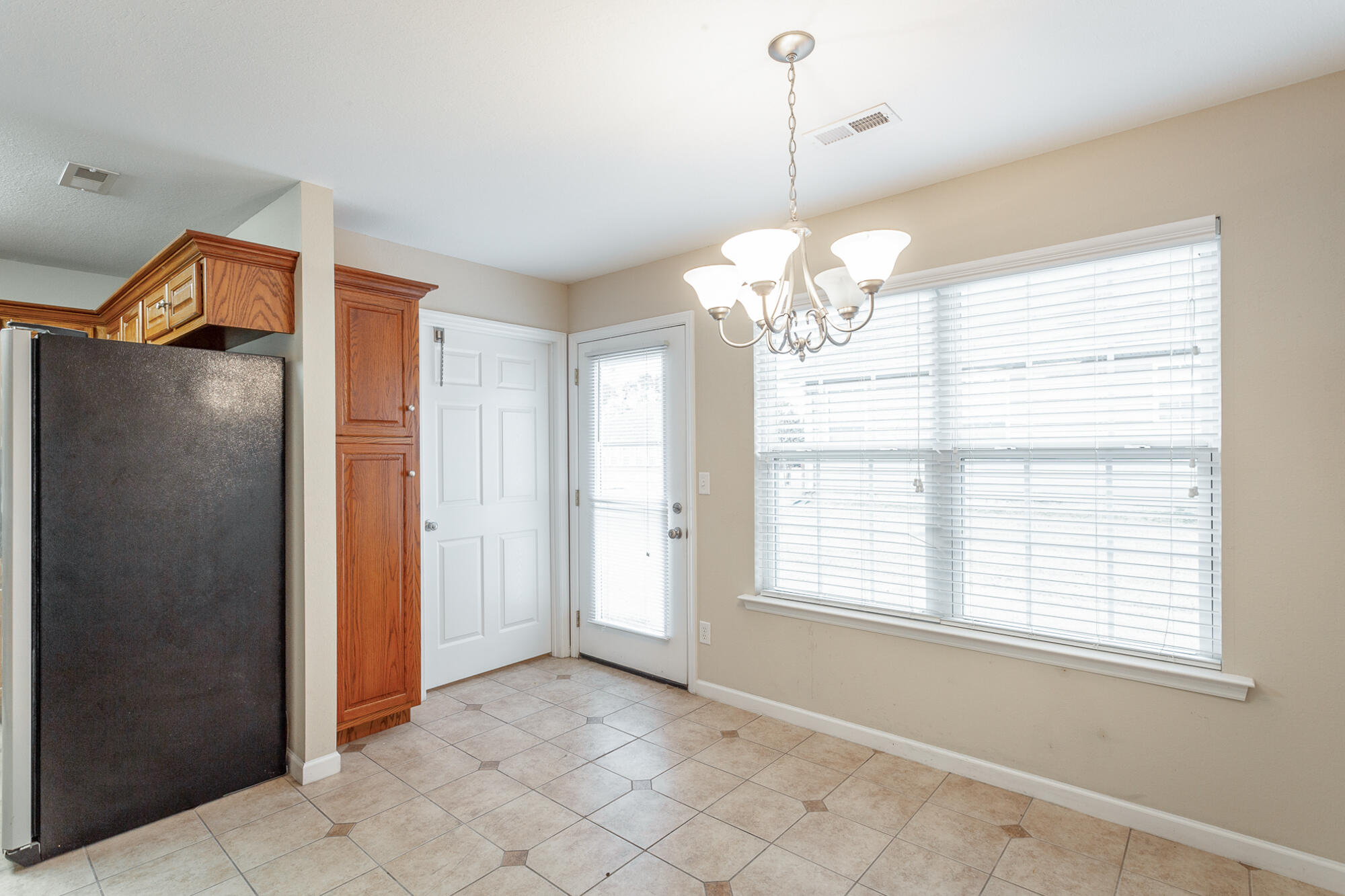 1902 Cedar Creek Drive