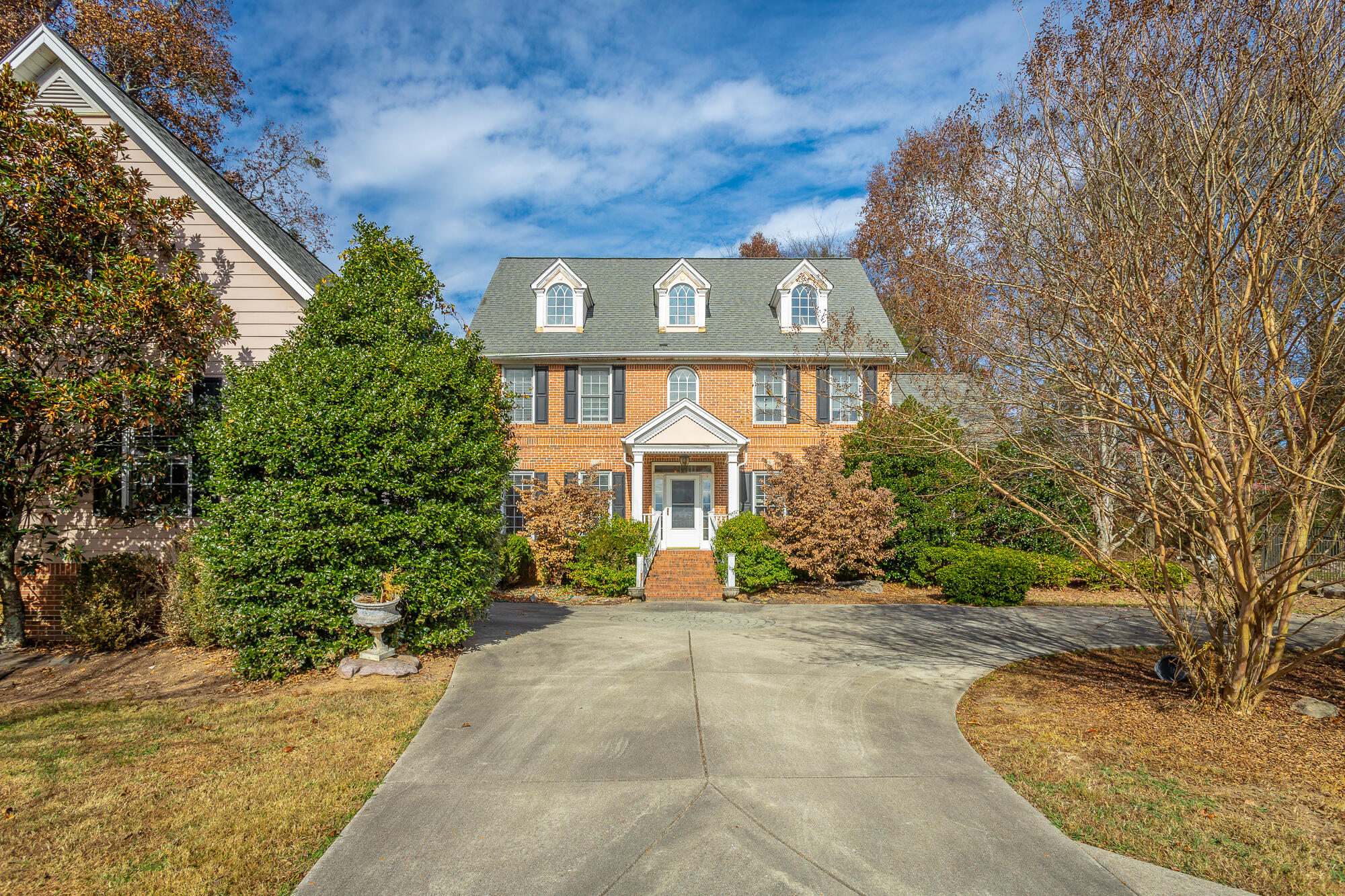 8252 Rambling Rose Drive