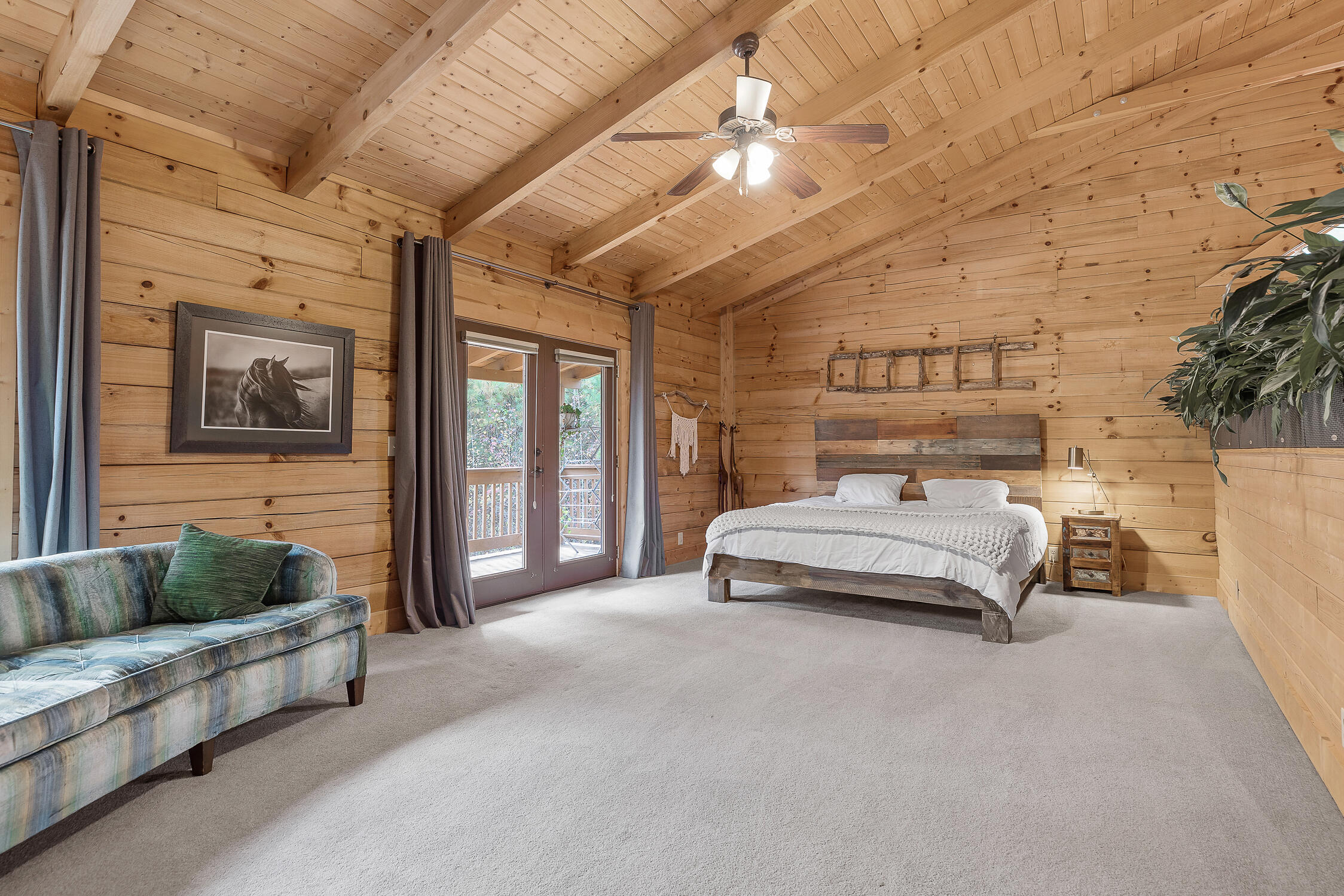 596 Hamil Hollow Road
