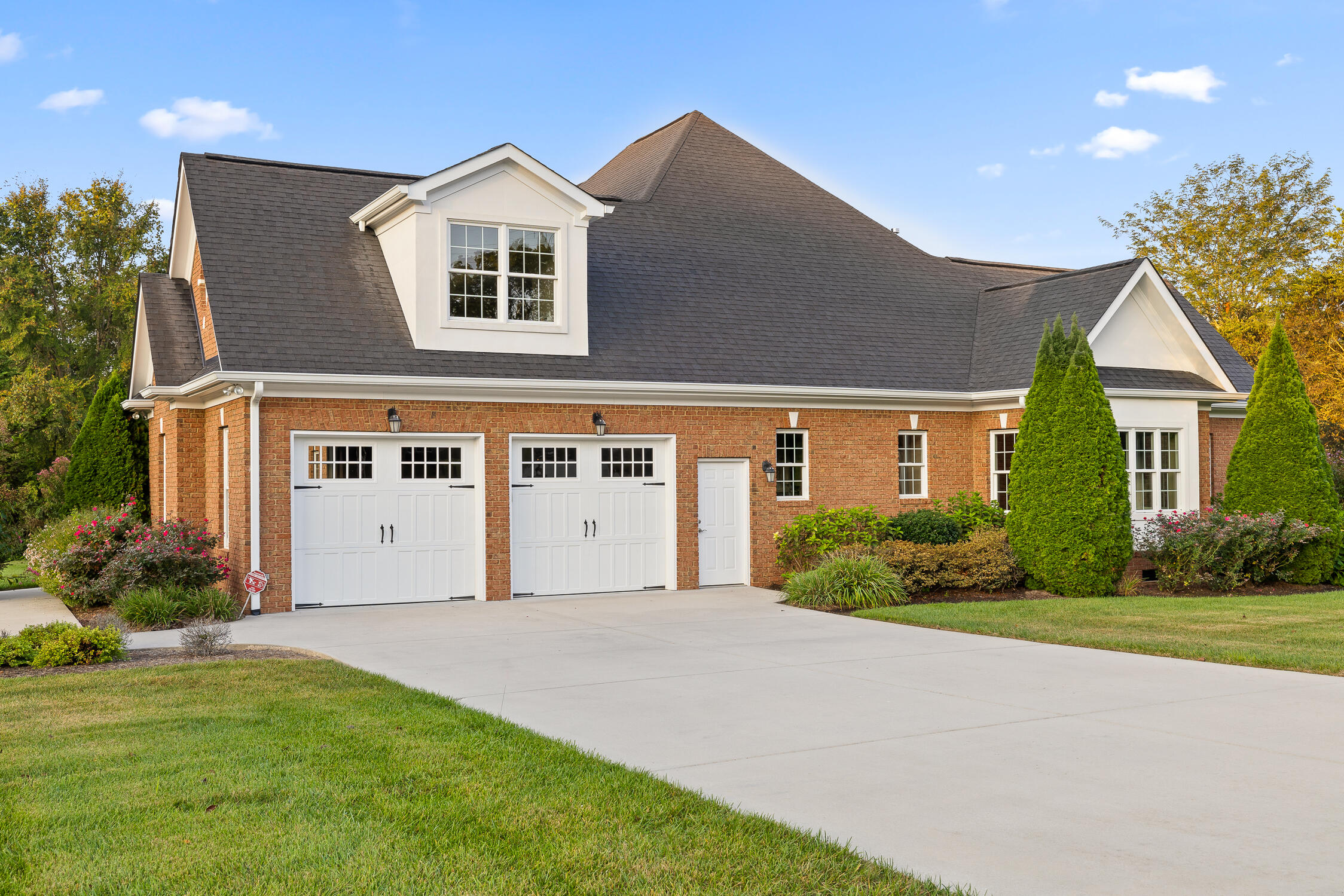 10677 Barrow Lane