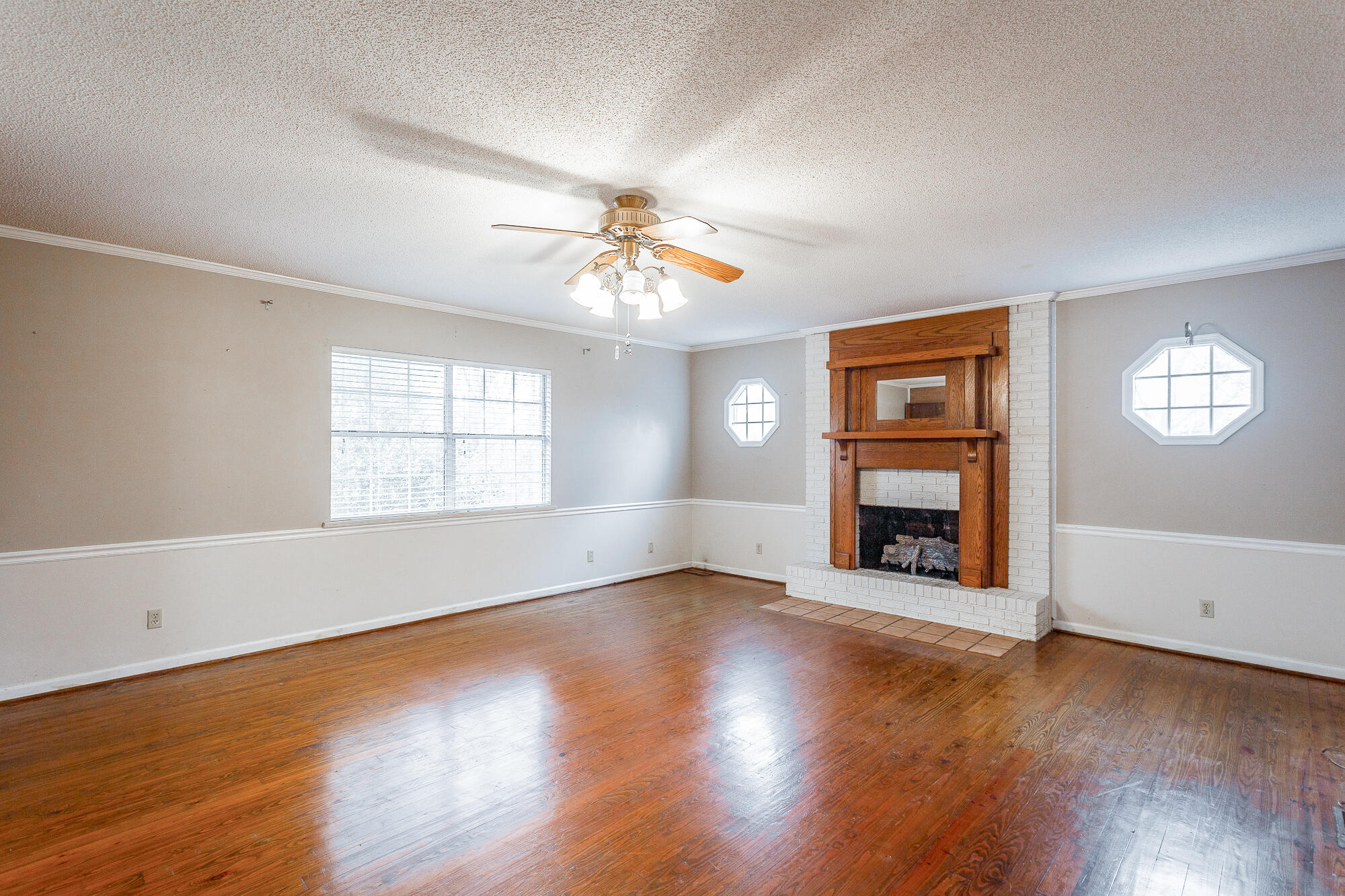 126 Mundy Drive