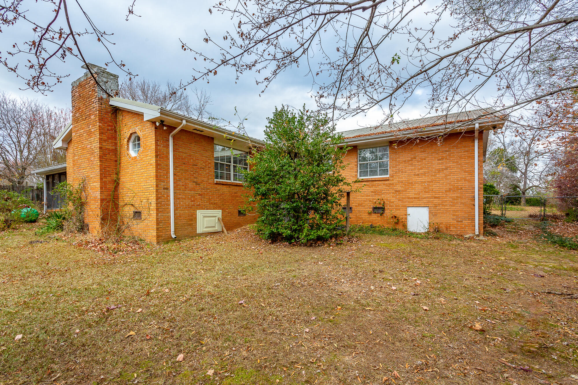 126 Mundy Drive
