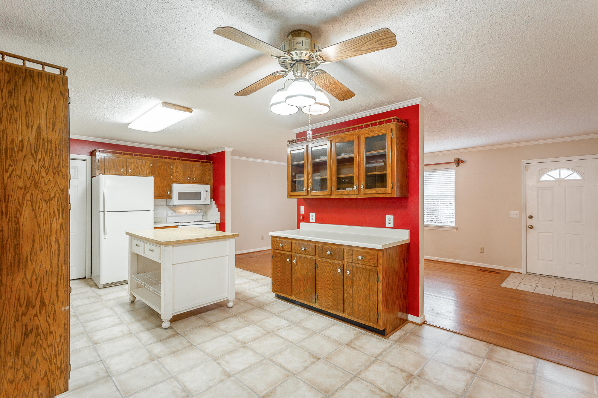 126 Mundy Drive