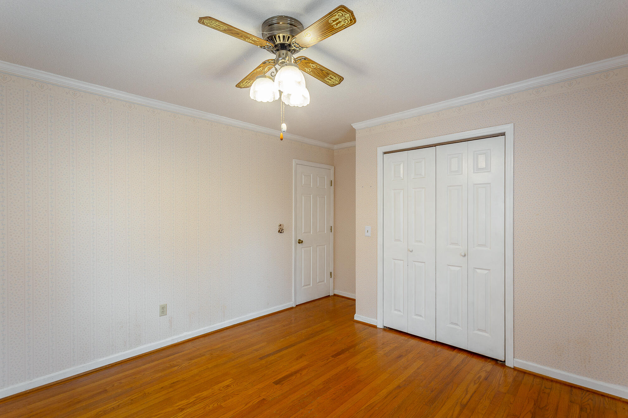 126 Mundy Drive
