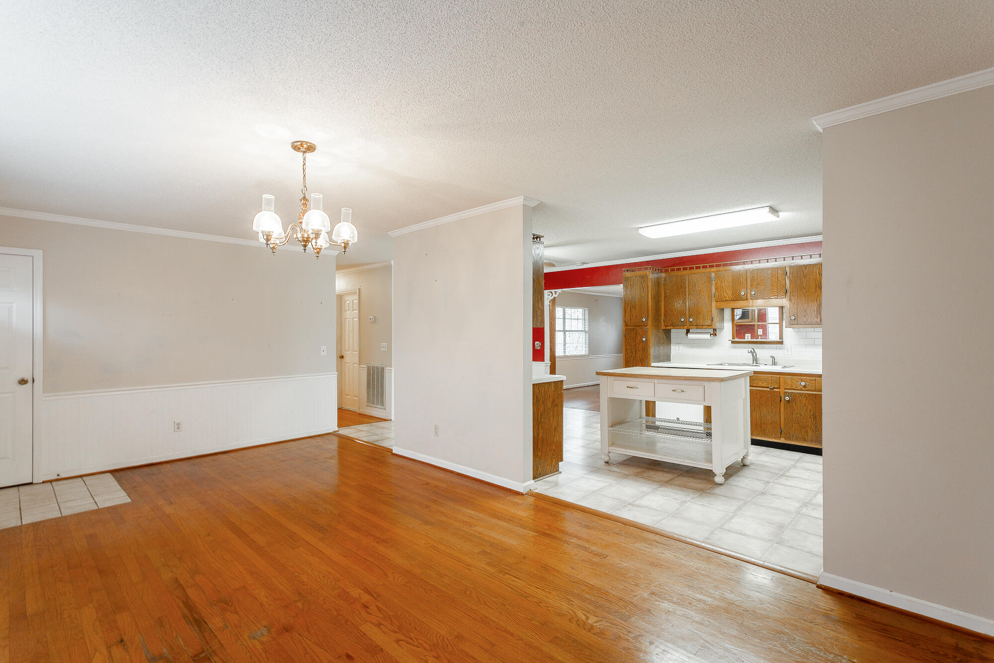 126 Mundy Drive