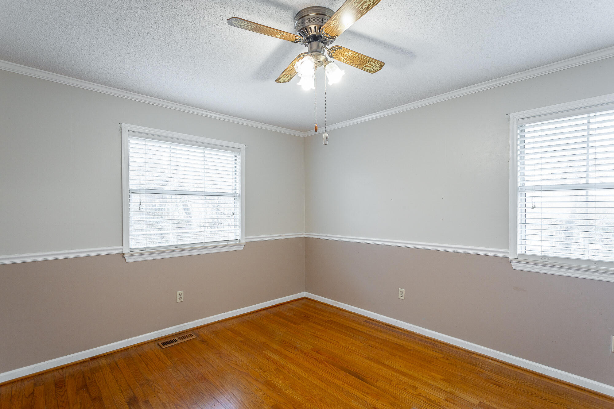 126 Mundy Drive
