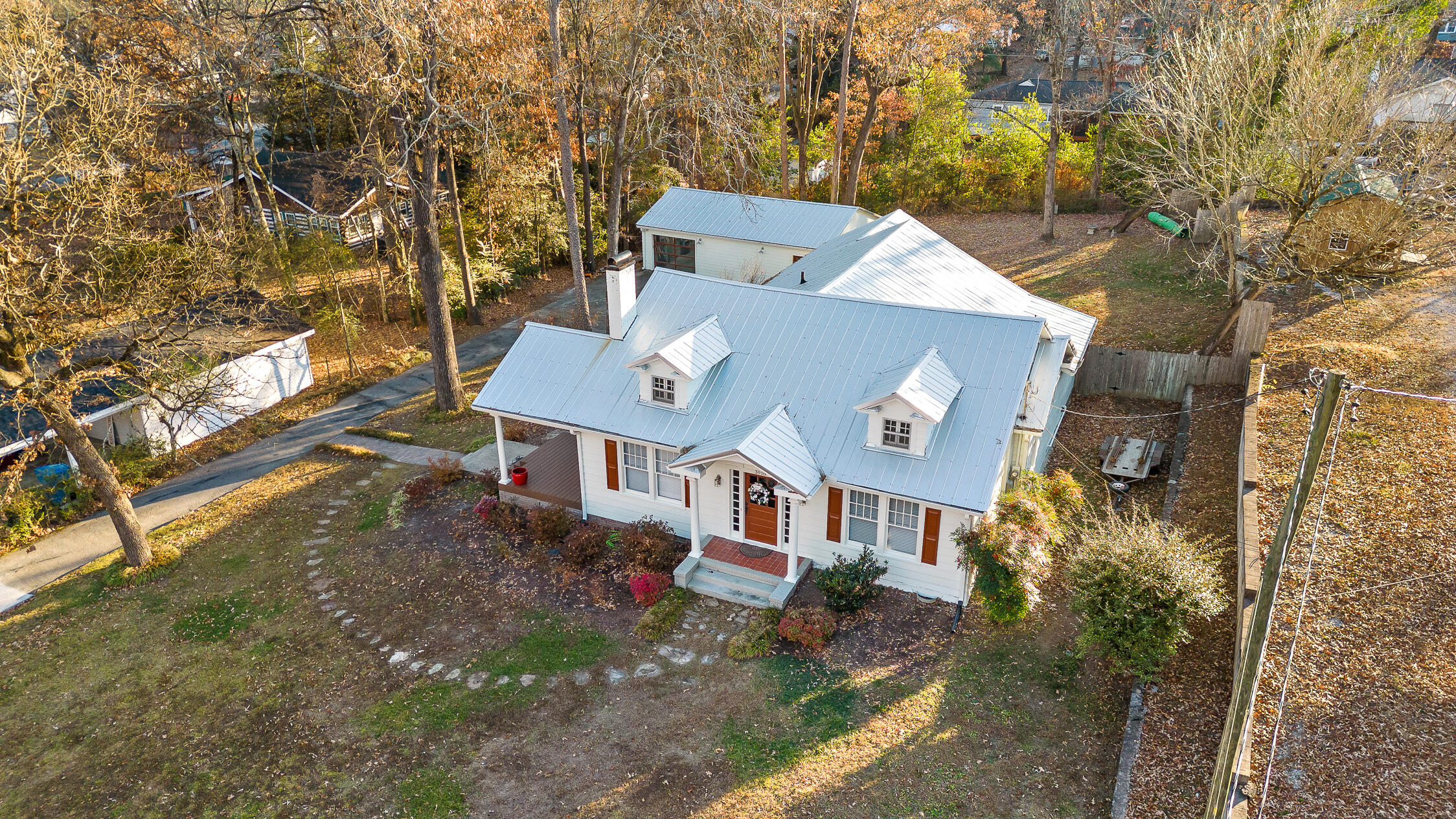 3918 Conner St
