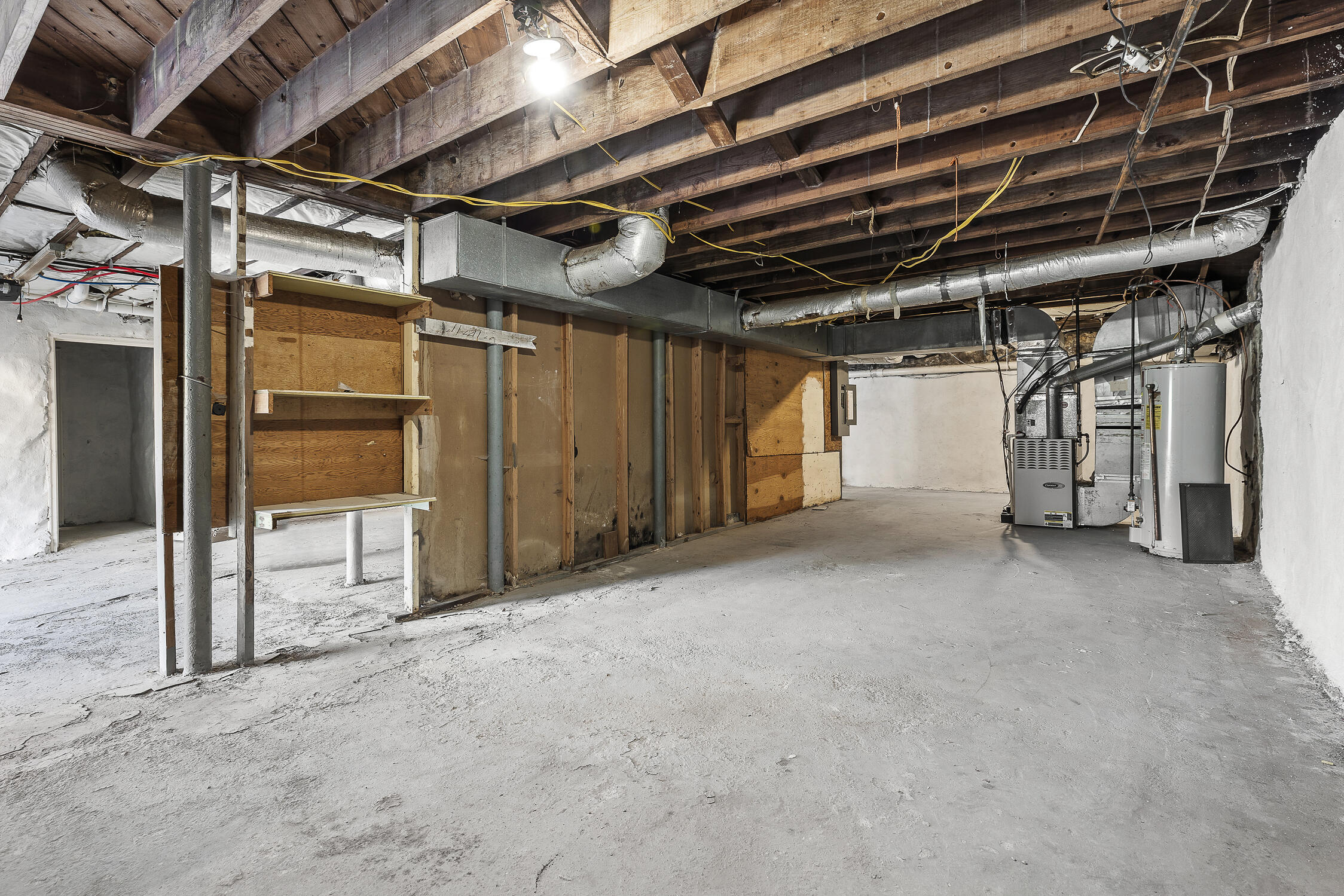 207 Forsythe Street